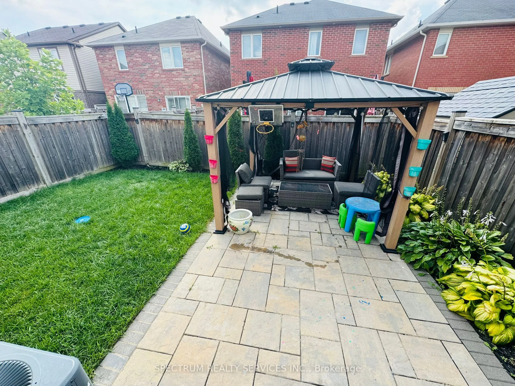 1135 Solomon Court