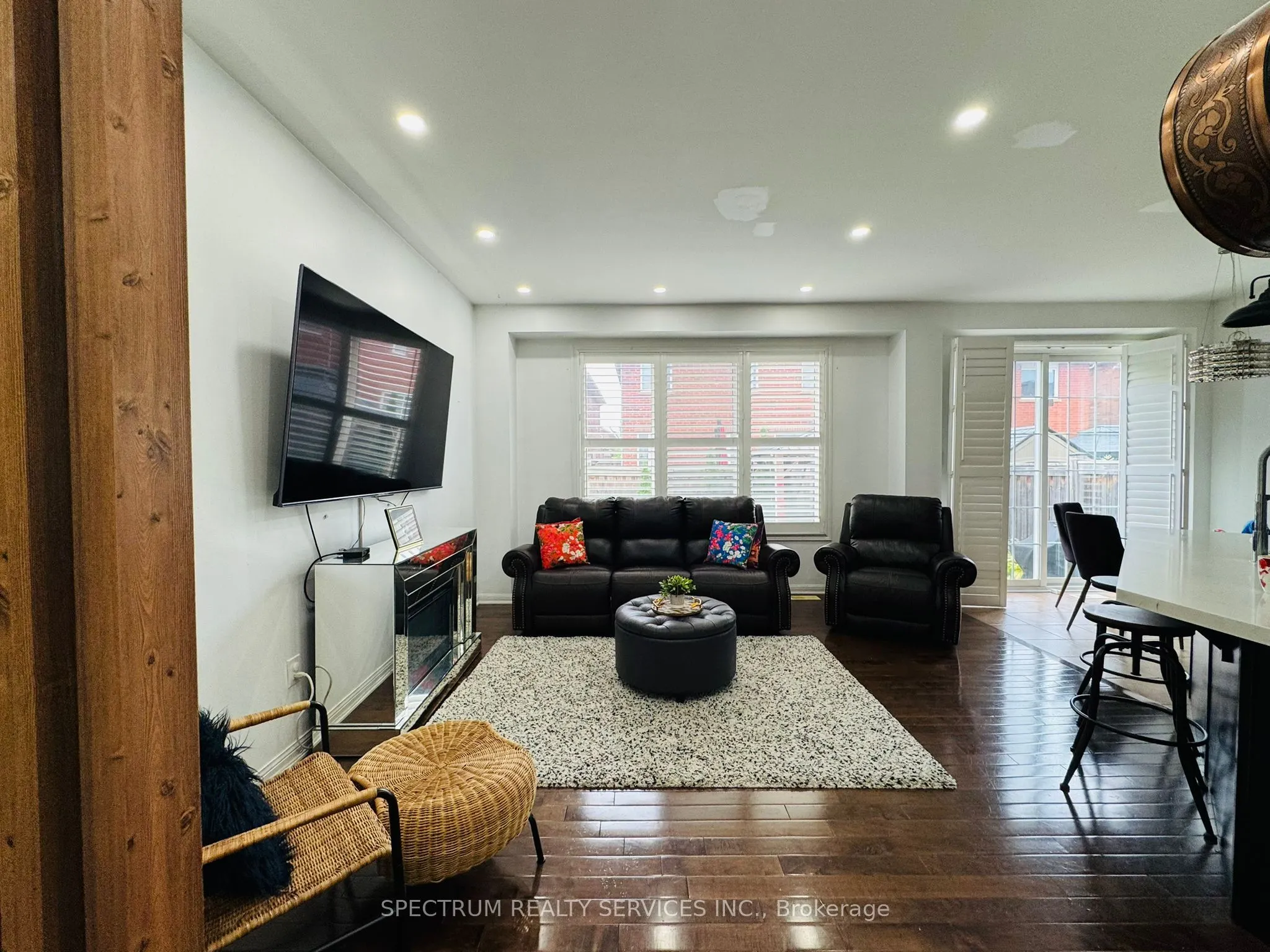 1135 Solomon Court