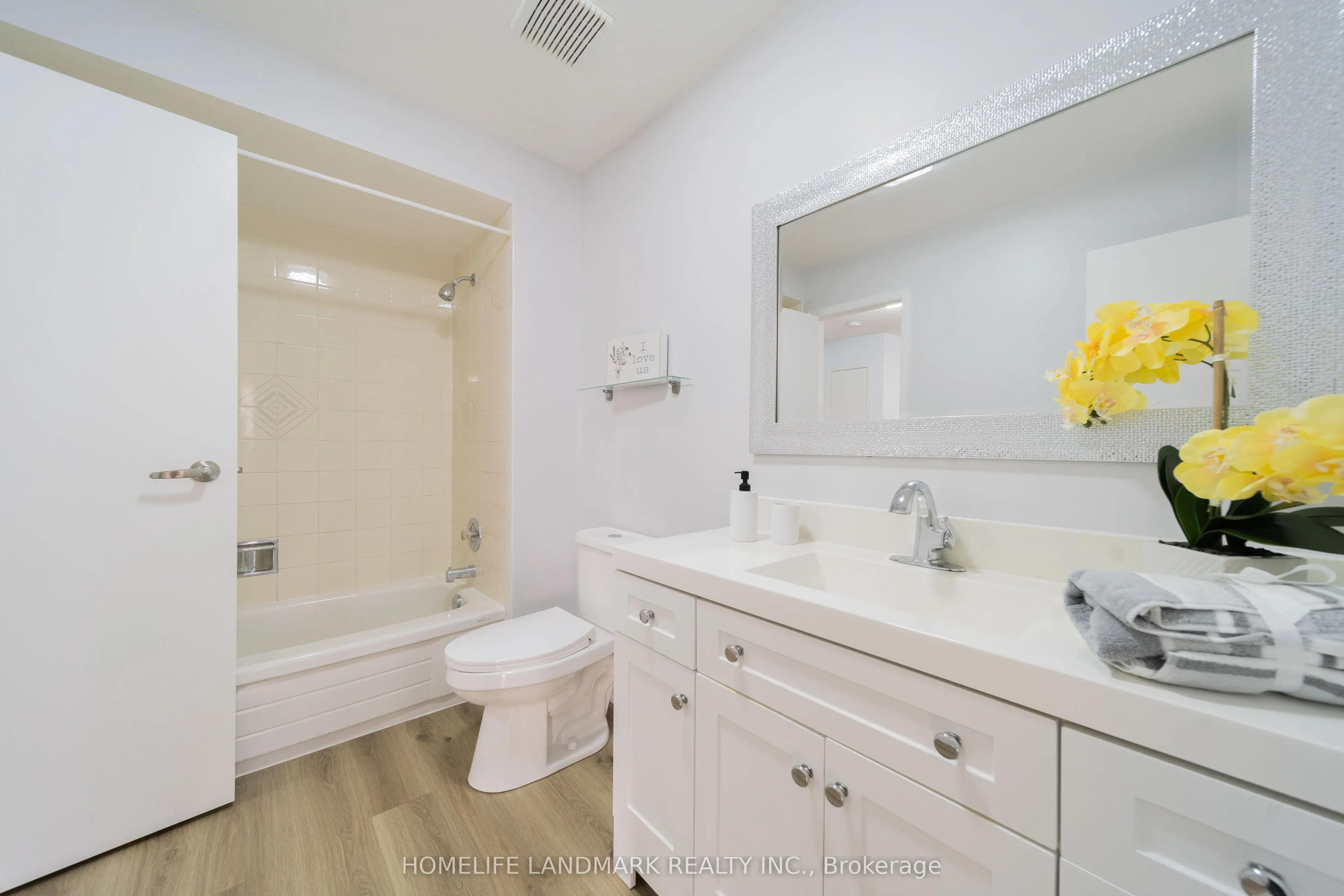 1230 Kirstie Court, #39