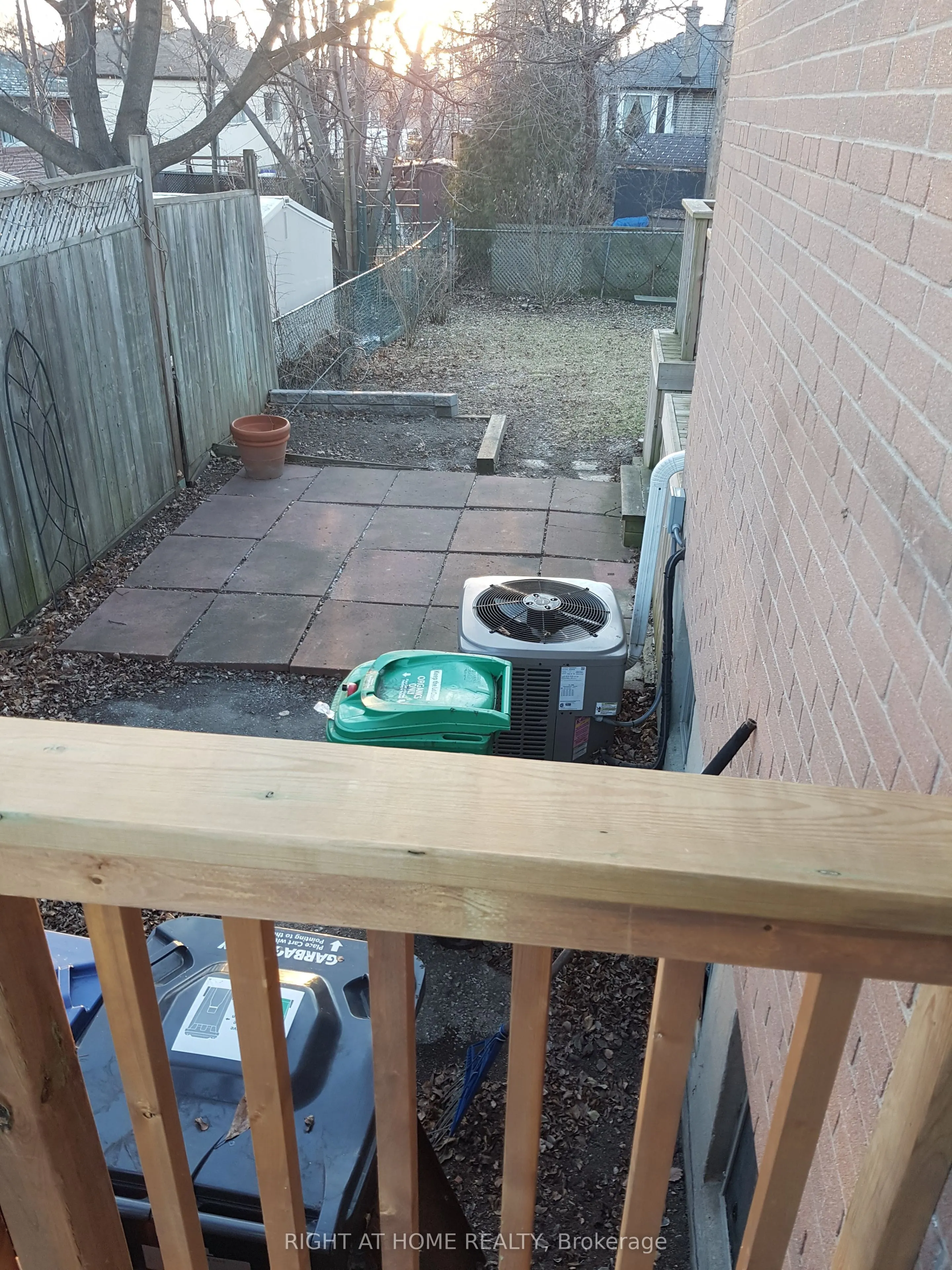 44 Alderbury Crescent, #Upstairs Only