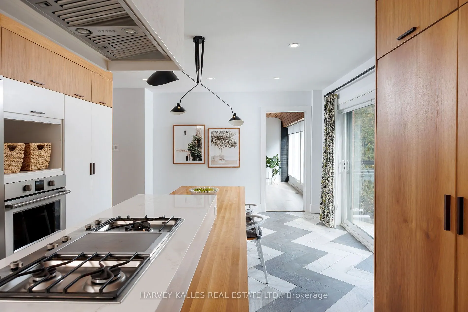 30 Neilor Crescent