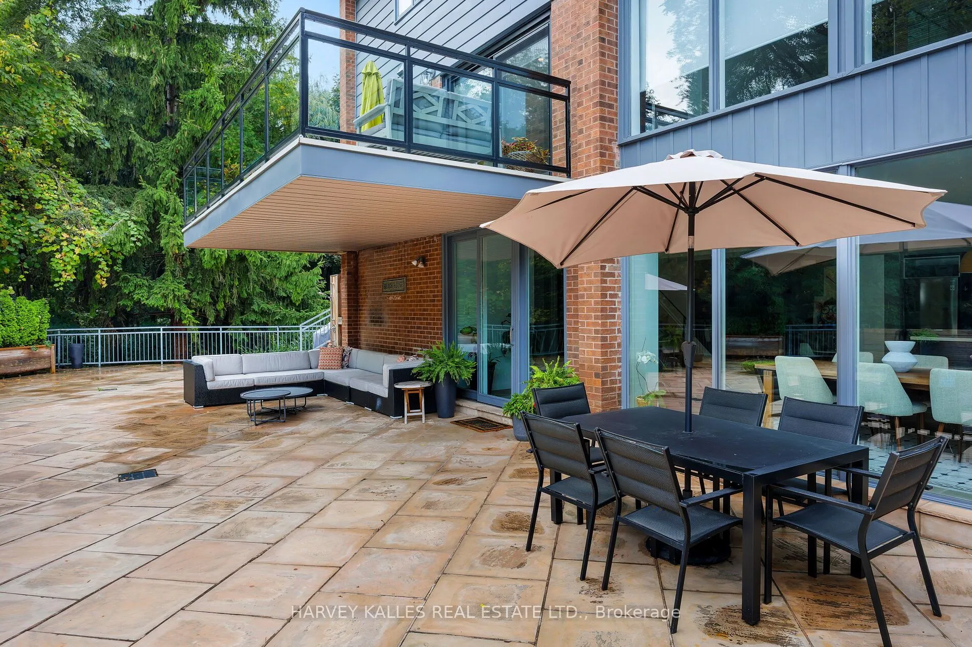 30 Neilor Crescent
