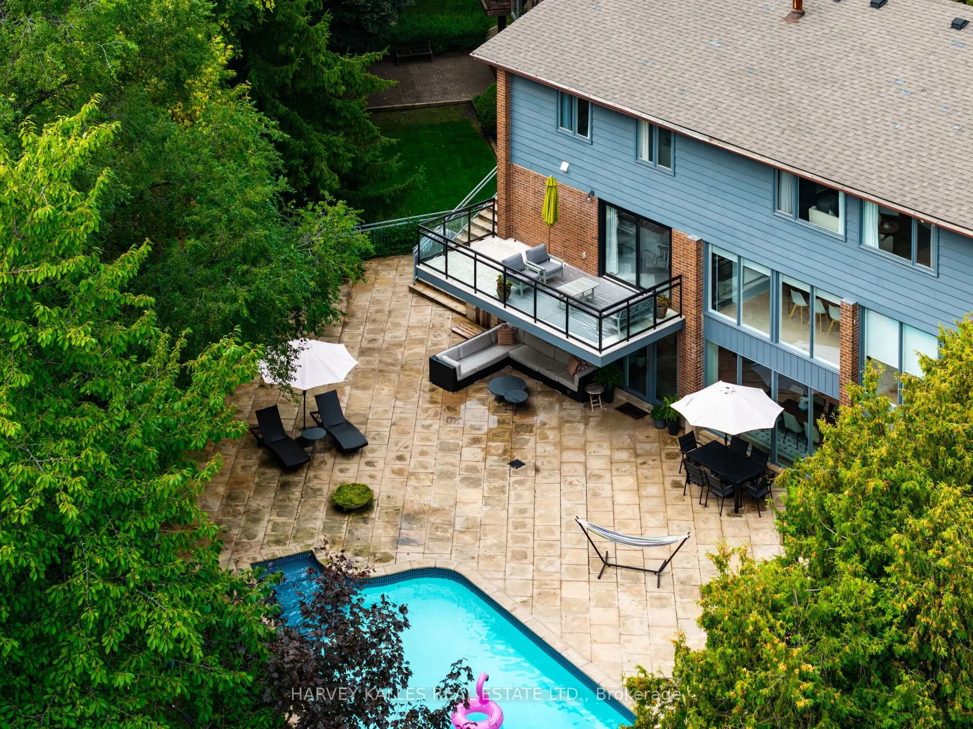 30 Neilor Crescent