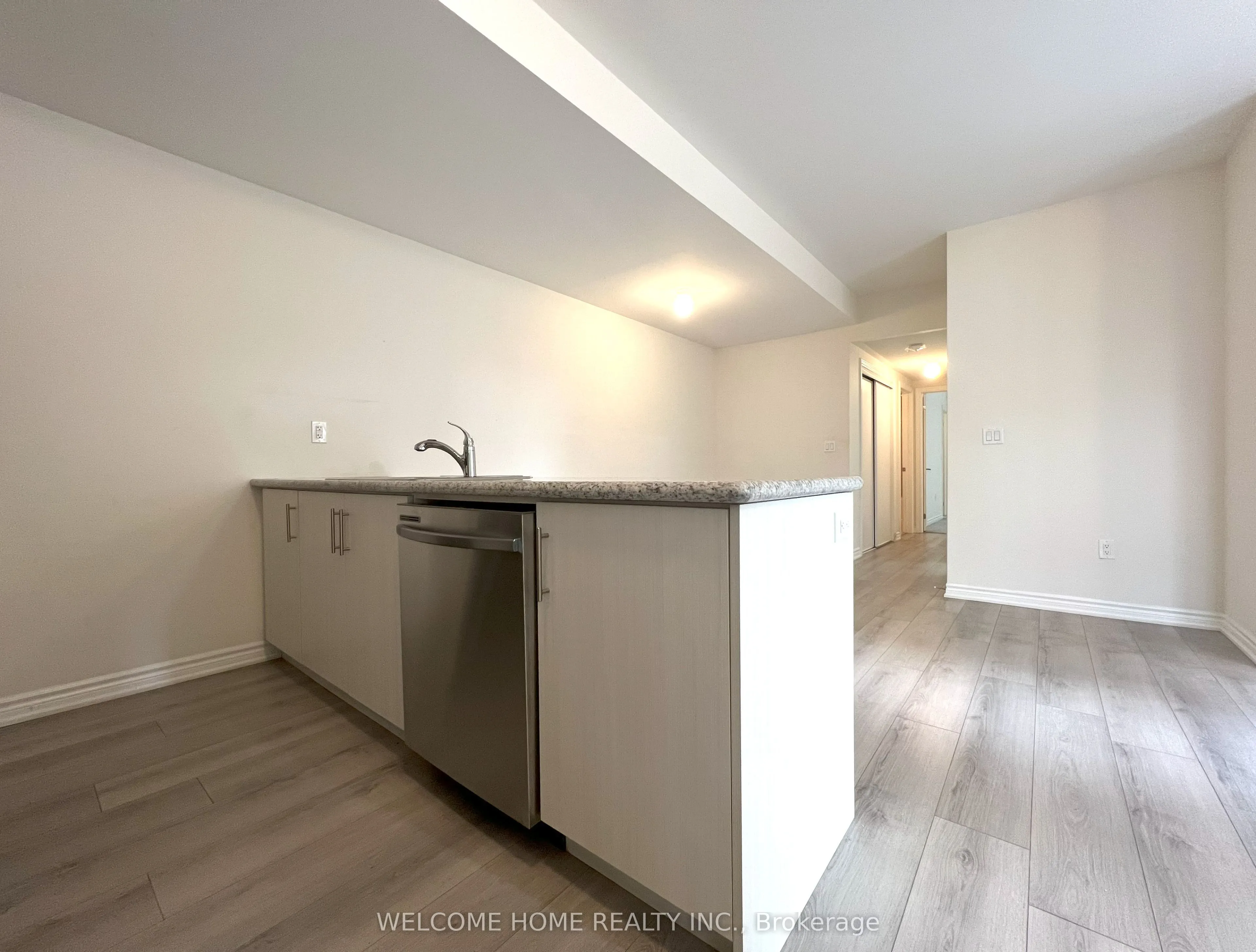 40 Halliford Place, #501