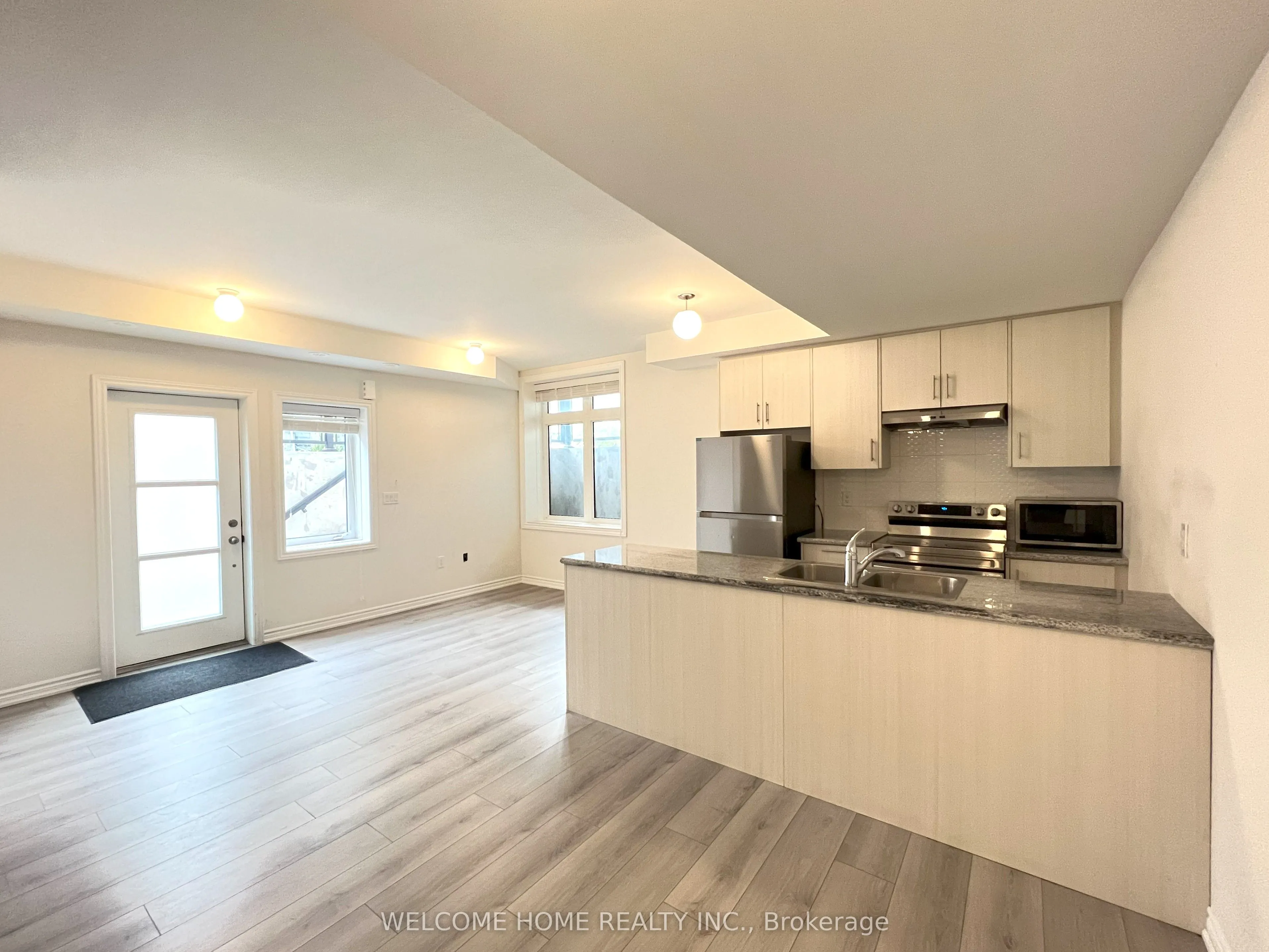 40 Halliford Place, #501