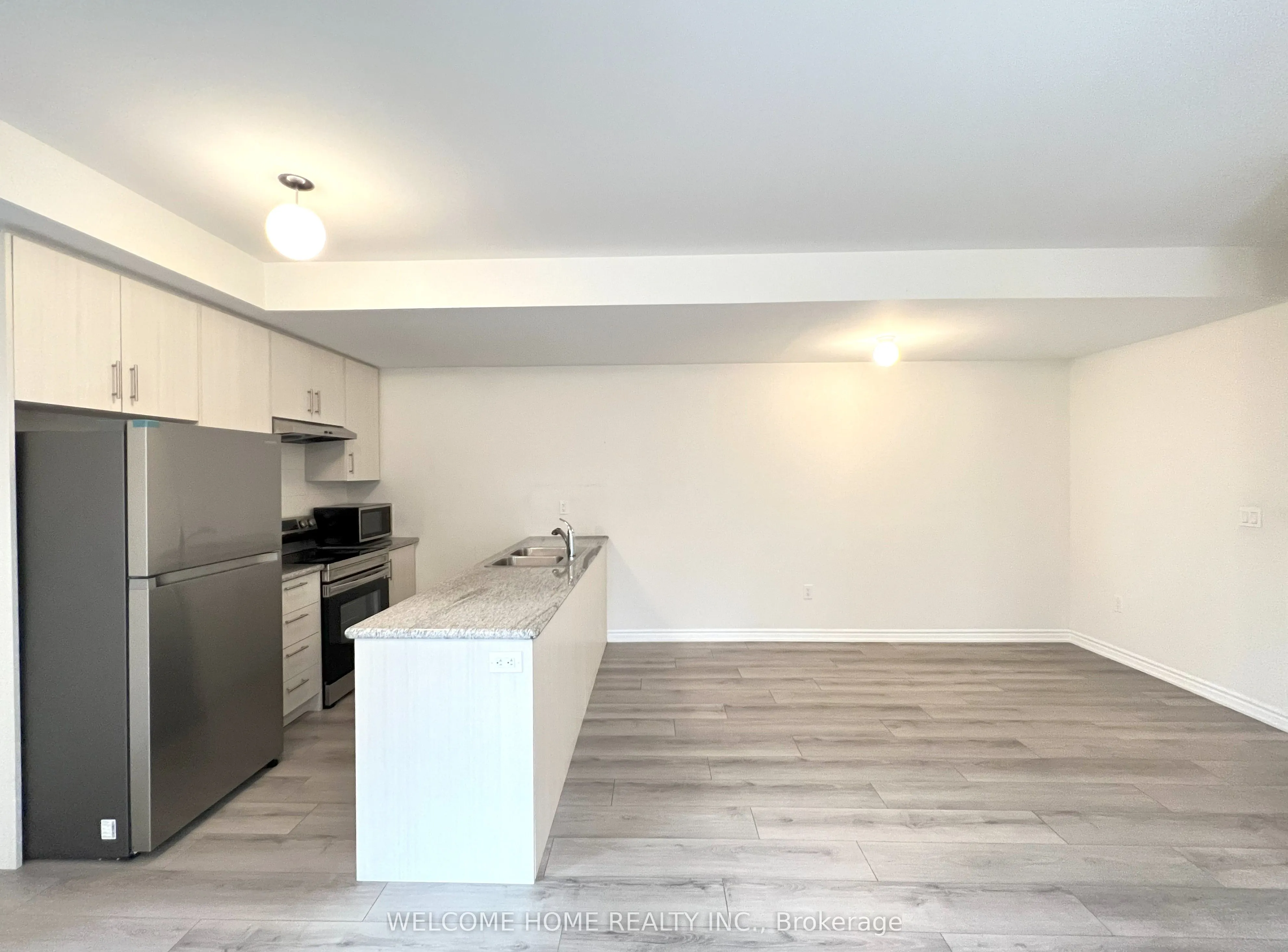 40 Halliford Place, #501