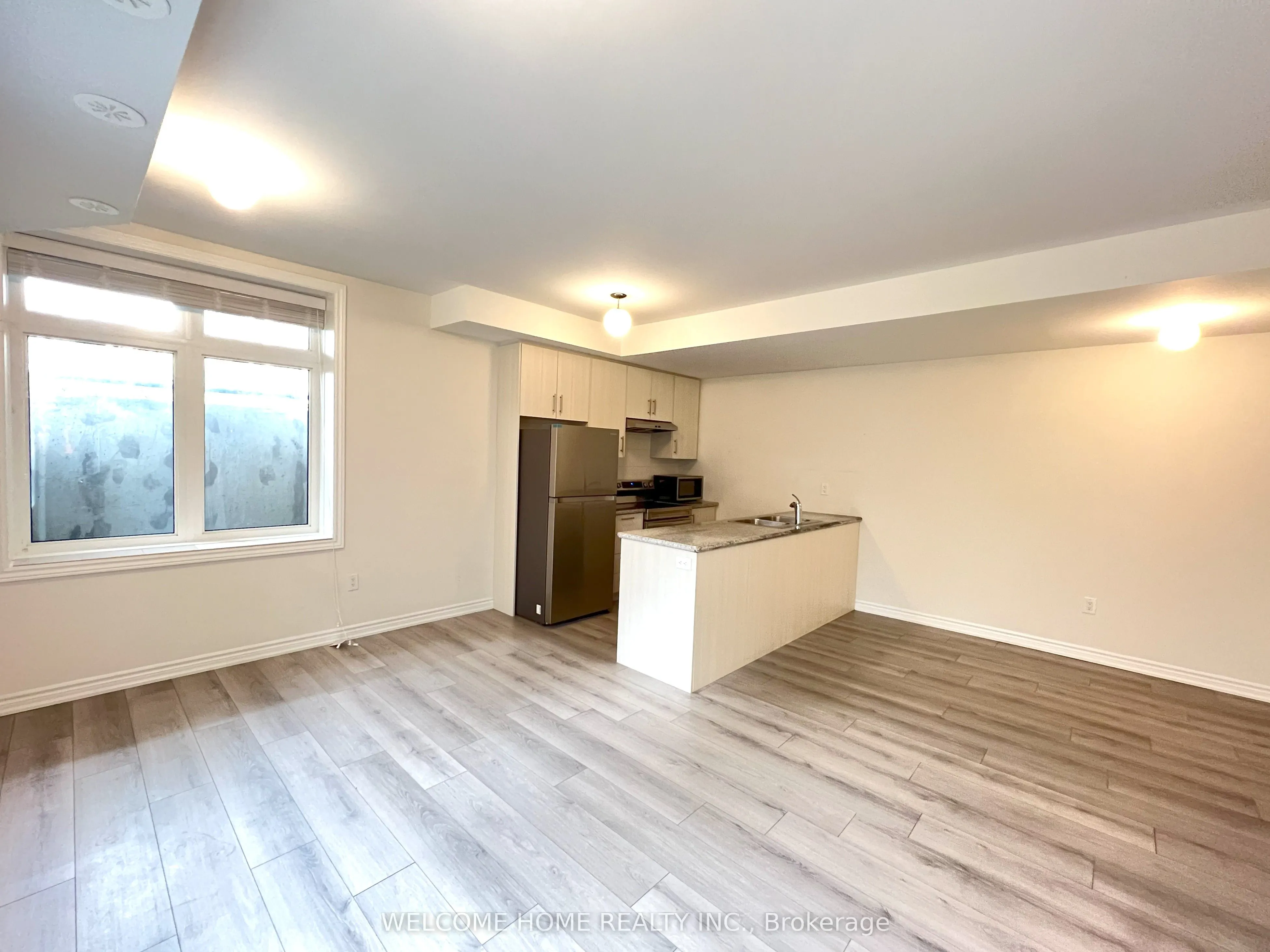 40 Halliford Place, #501