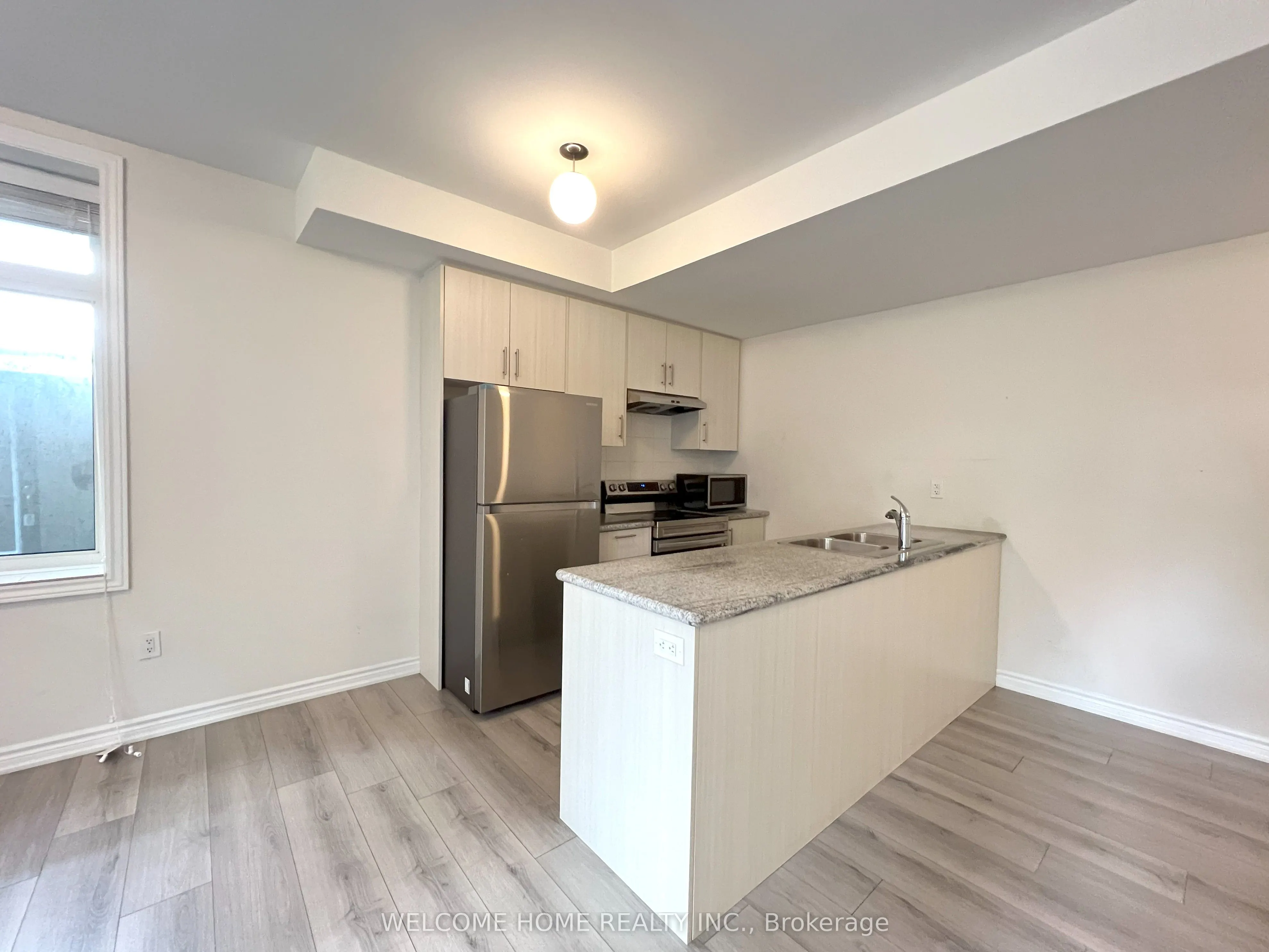 40 Halliford Place, #501