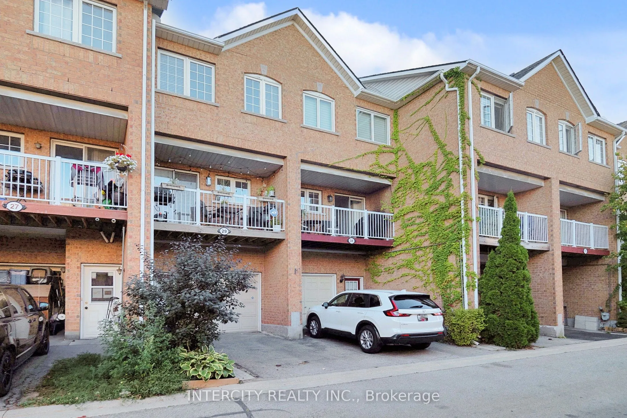 29 Birdstone Crescent, #73
