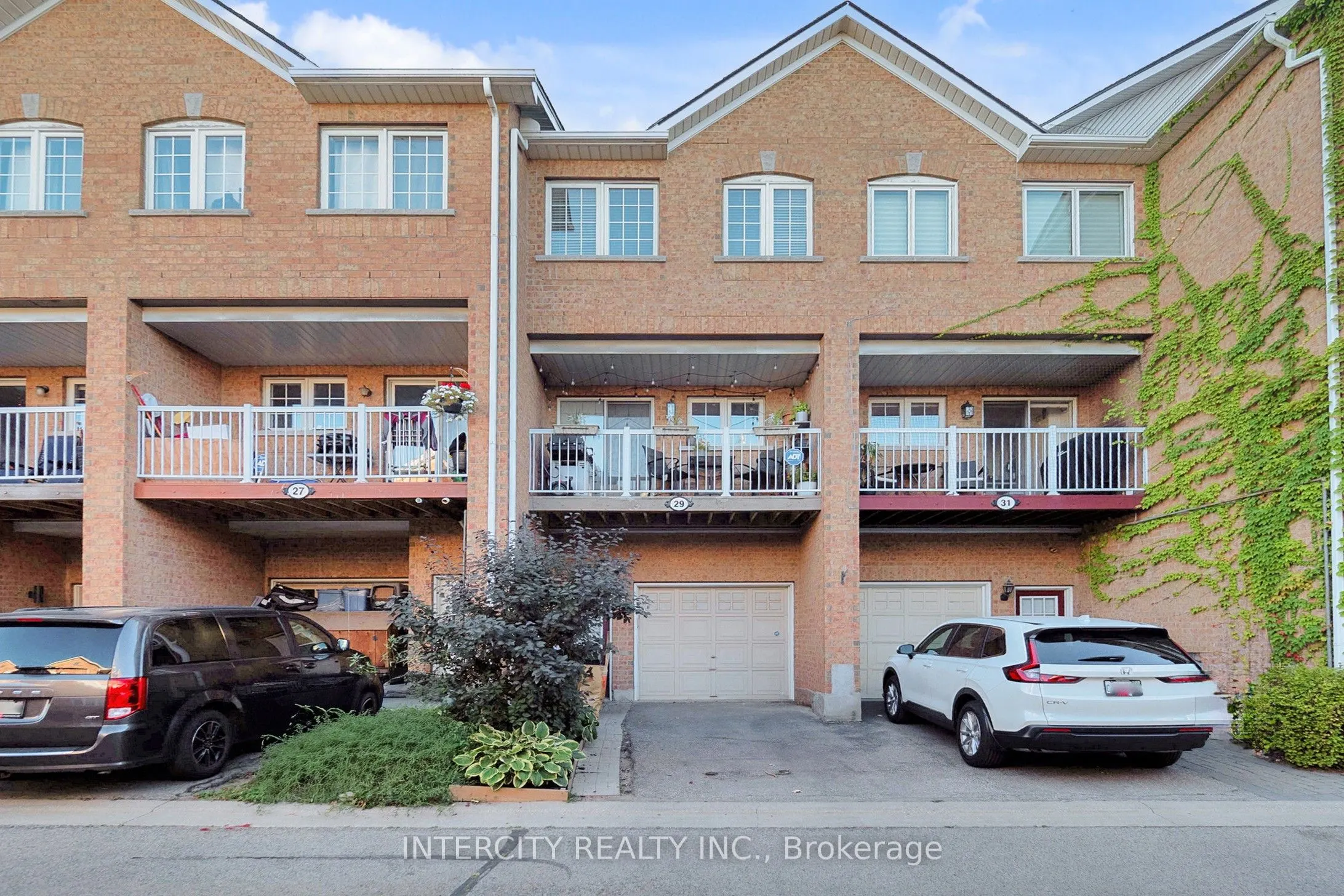 29 Birdstone Crescent, #73