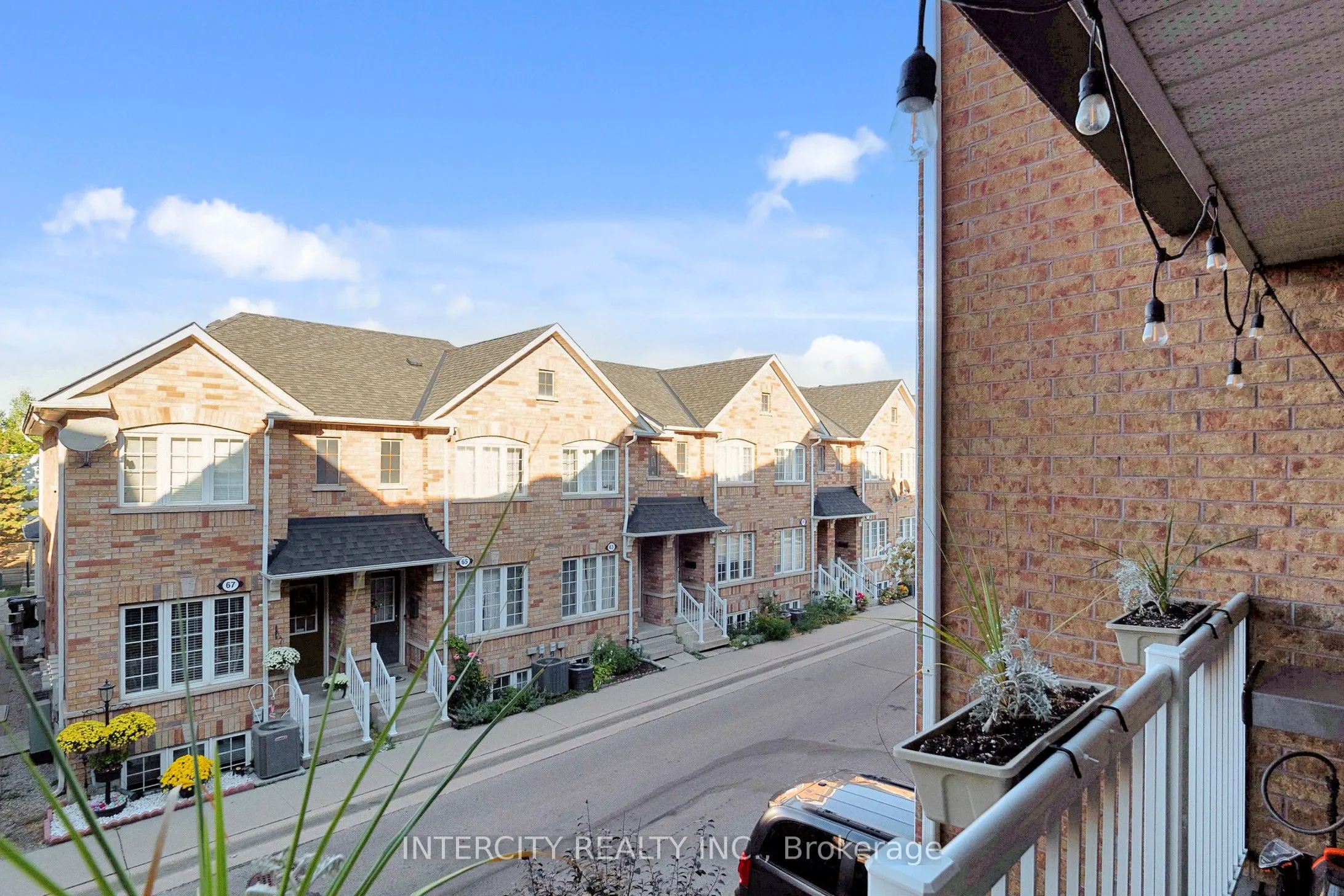 29 Birdstone Crescent, #73