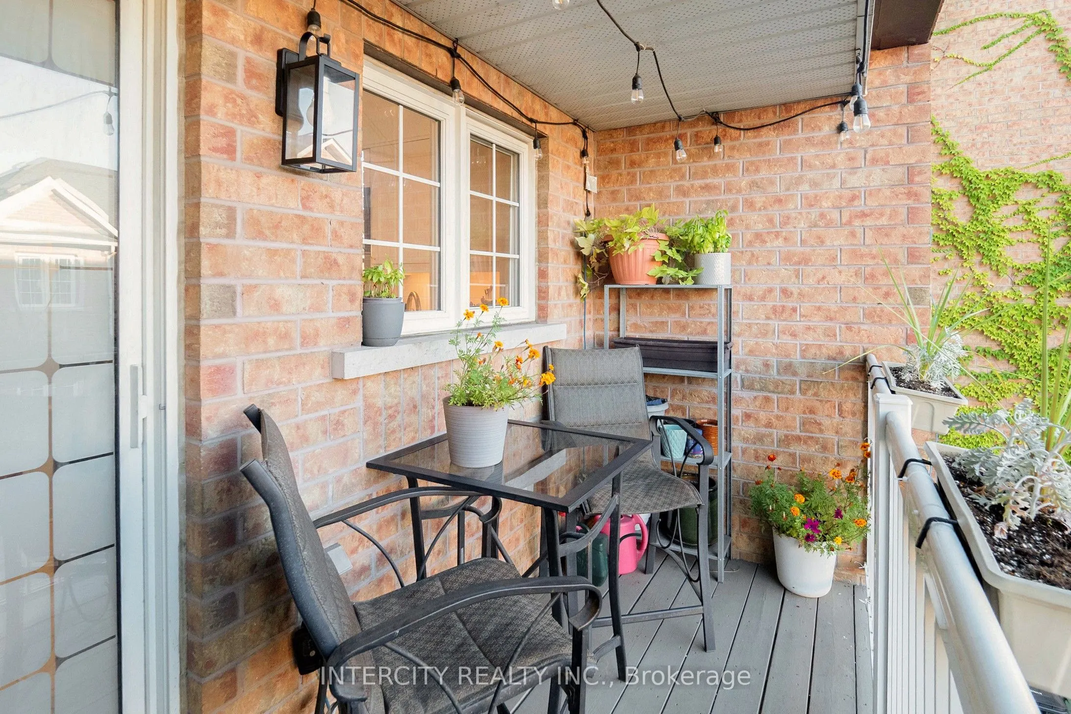 29 Birdstone Crescent, #73