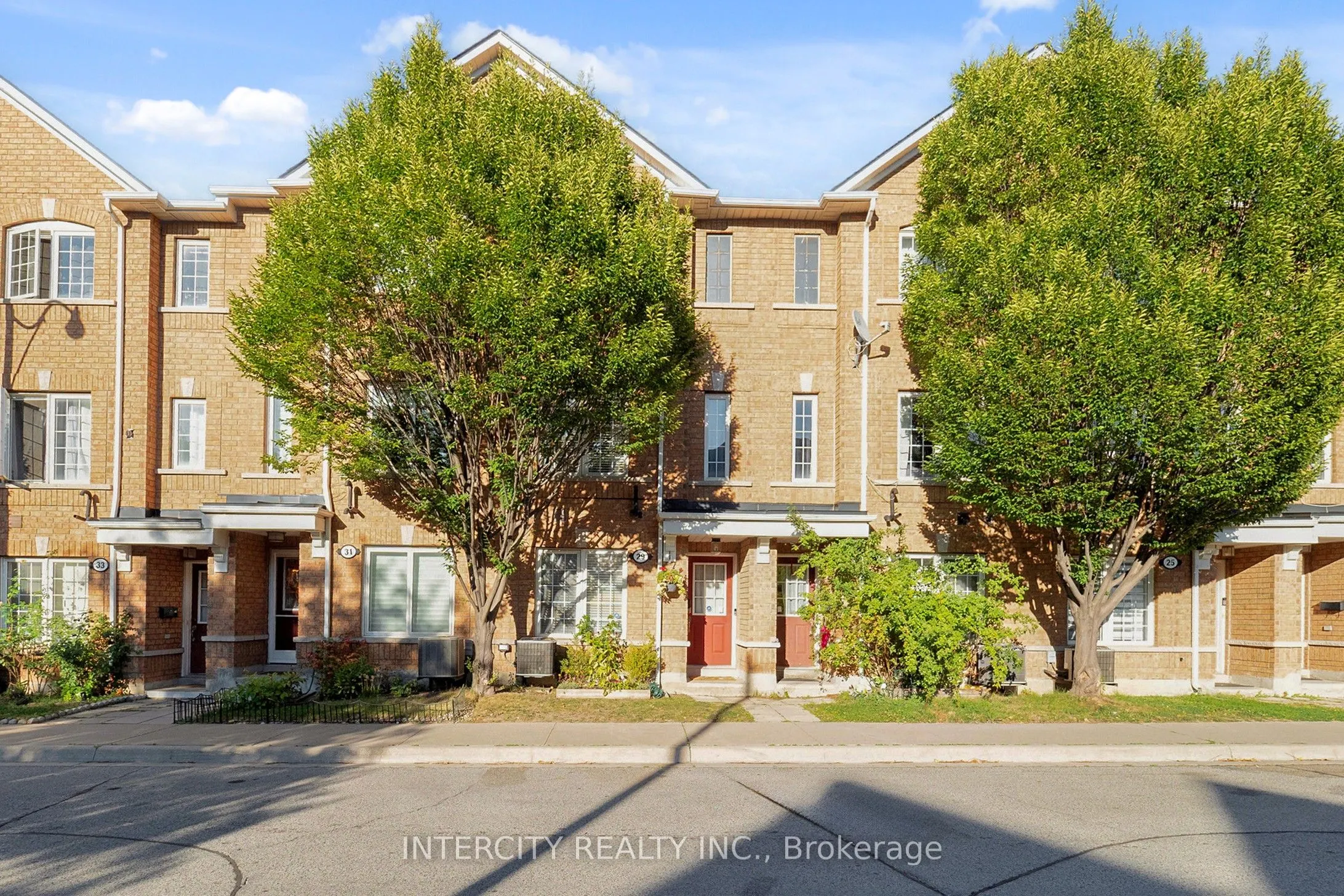 29 Birdstone Crescent, #73