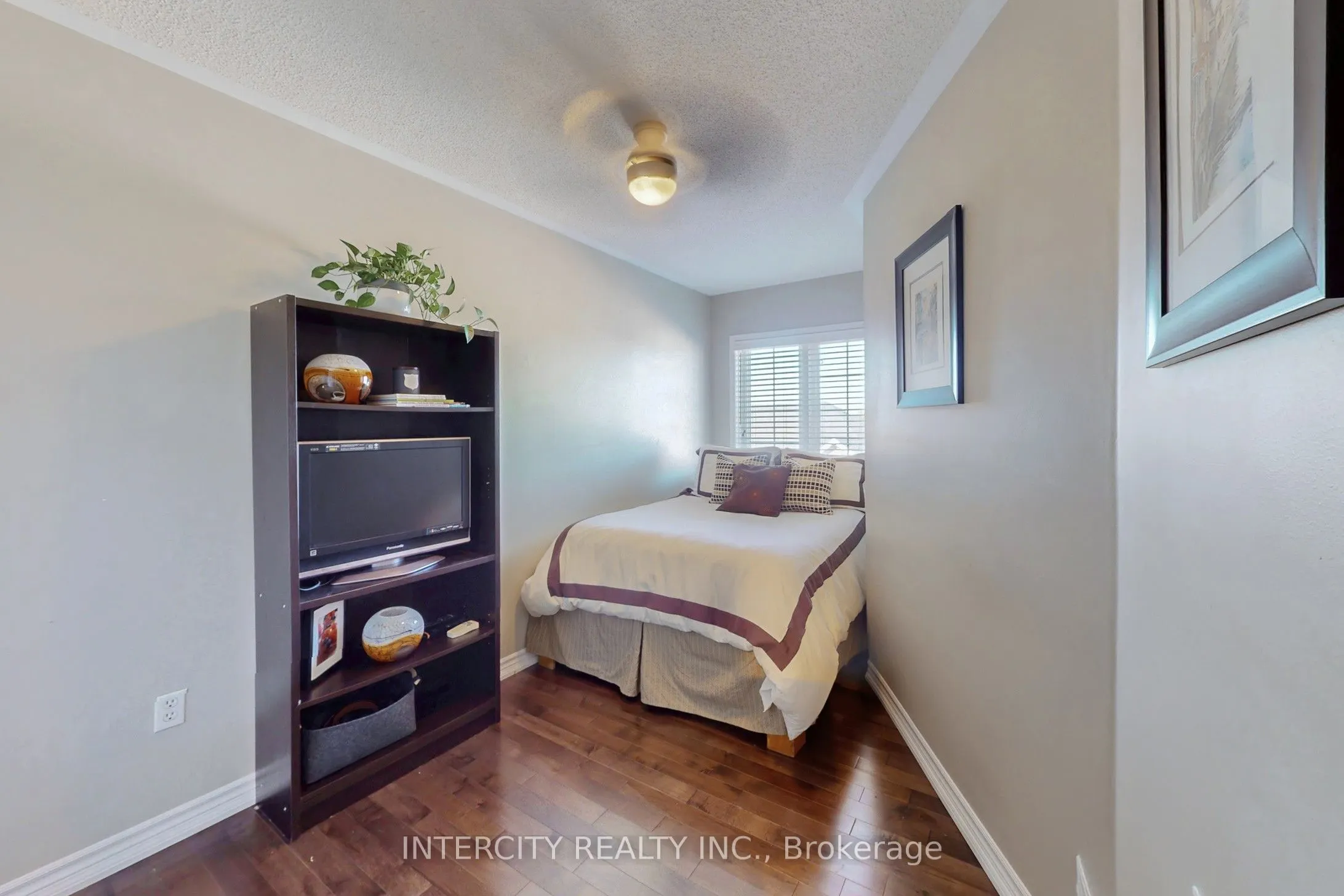 29 Birdstone Crescent, #73