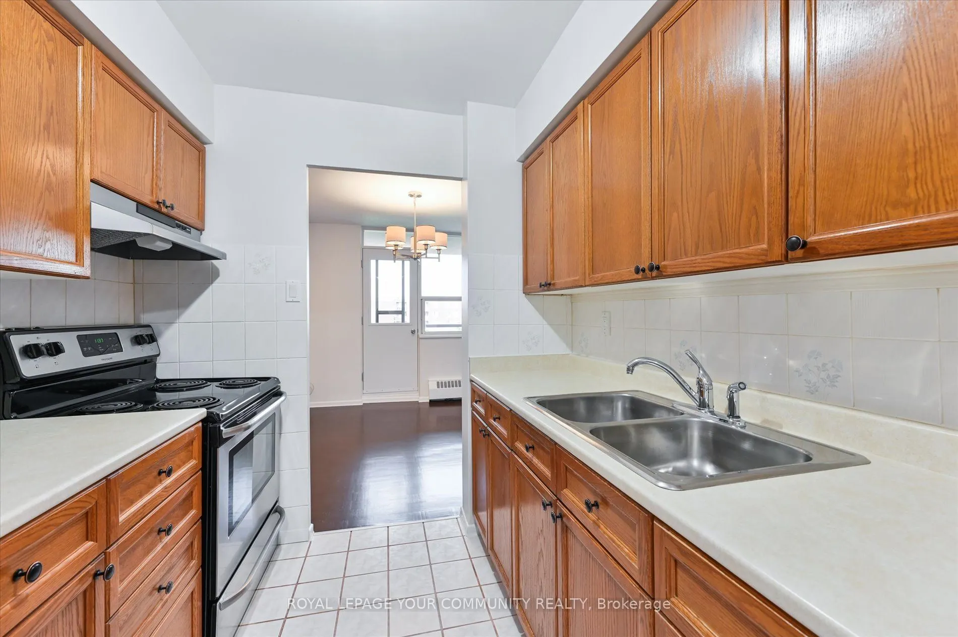 5 Frith Road, #612