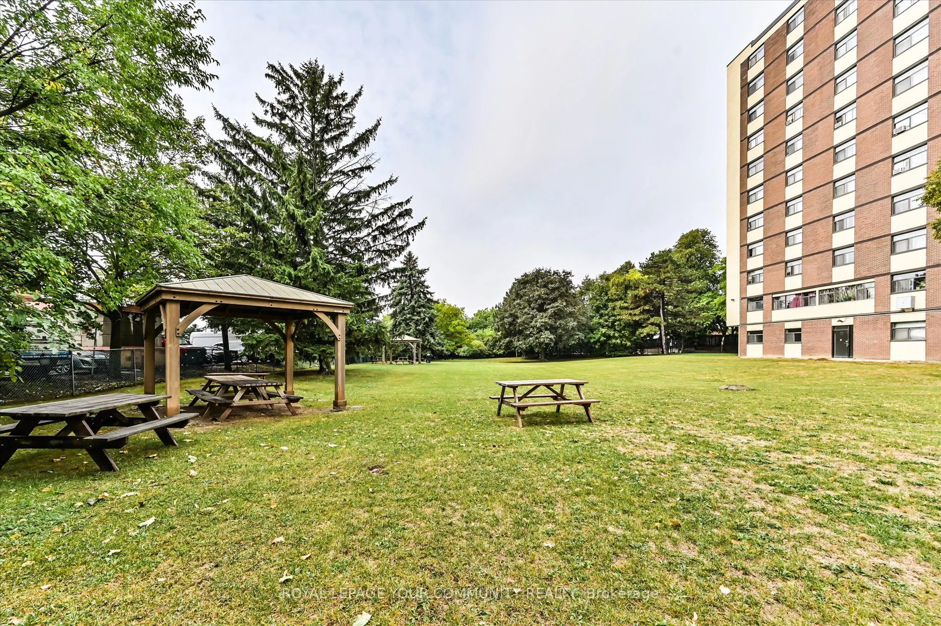 5 Frith Road, #612