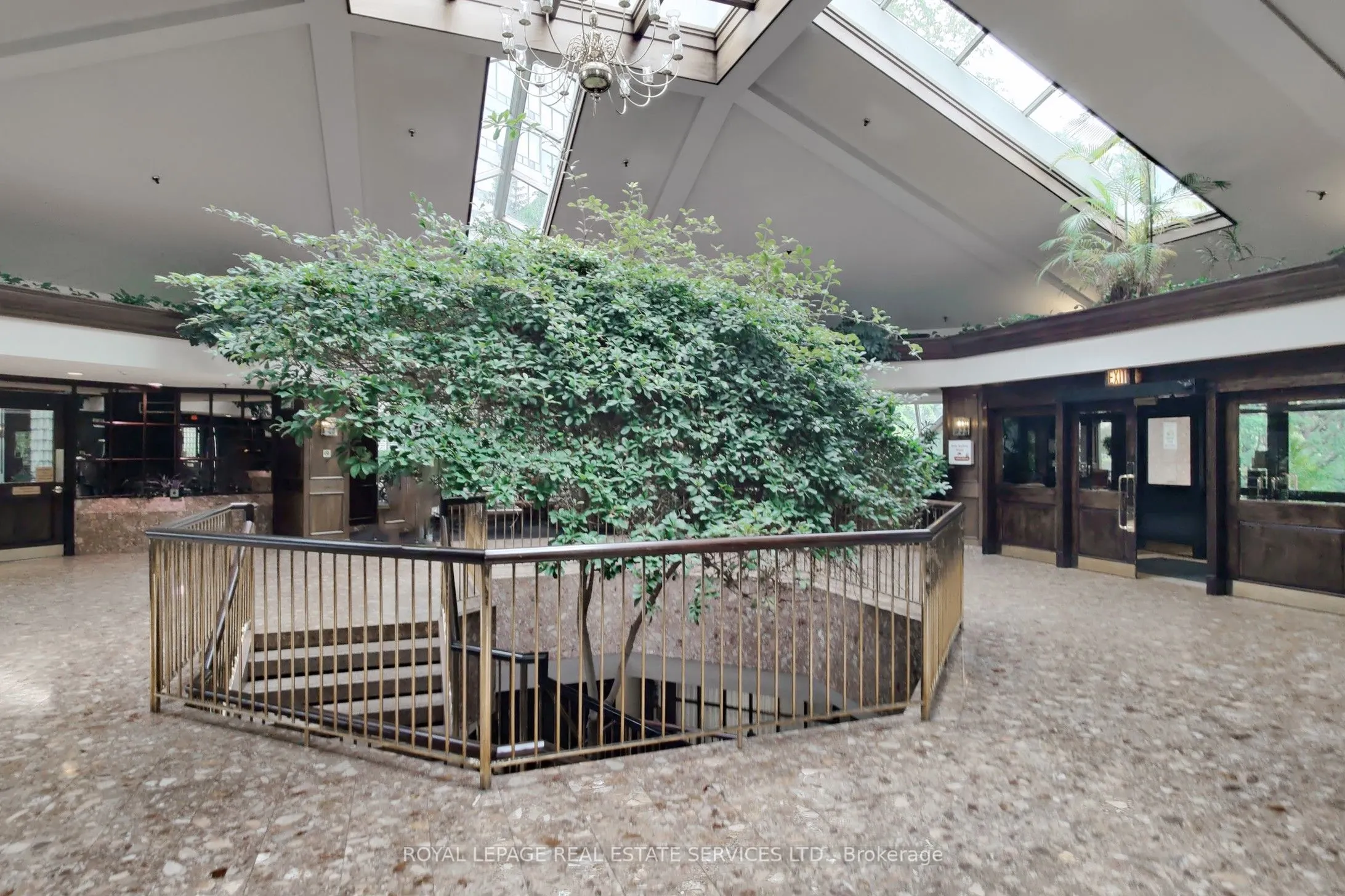 1300 Islington Avenue, #304