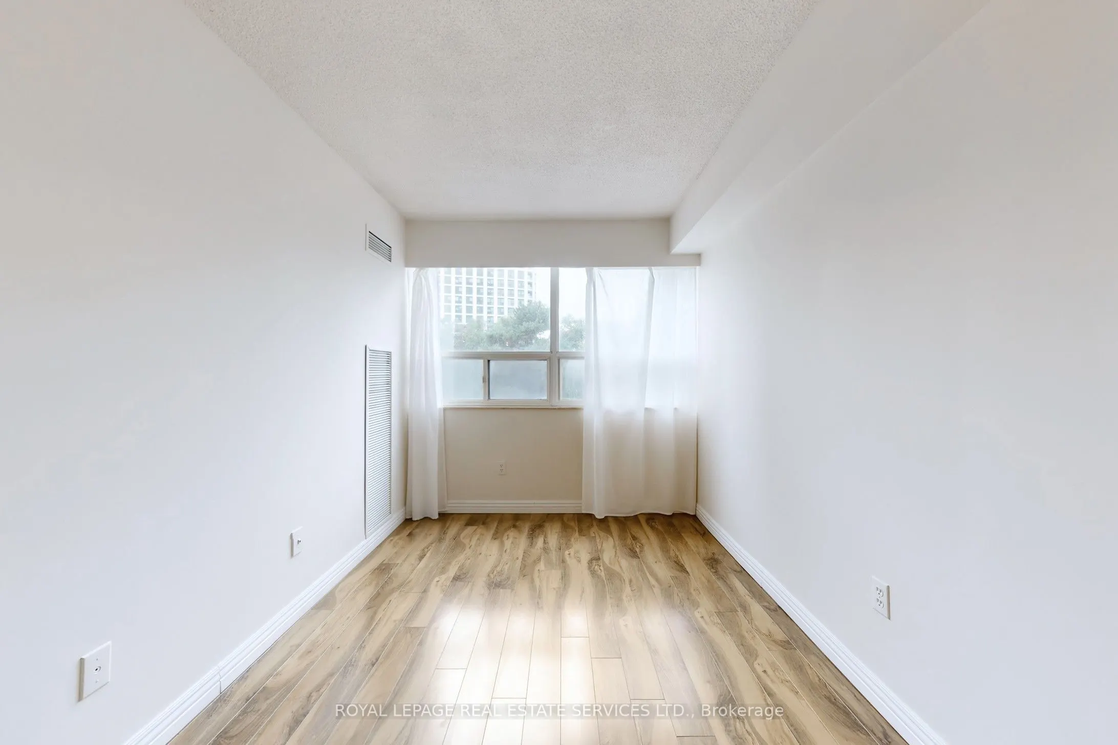 1300 Islington Avenue, #304