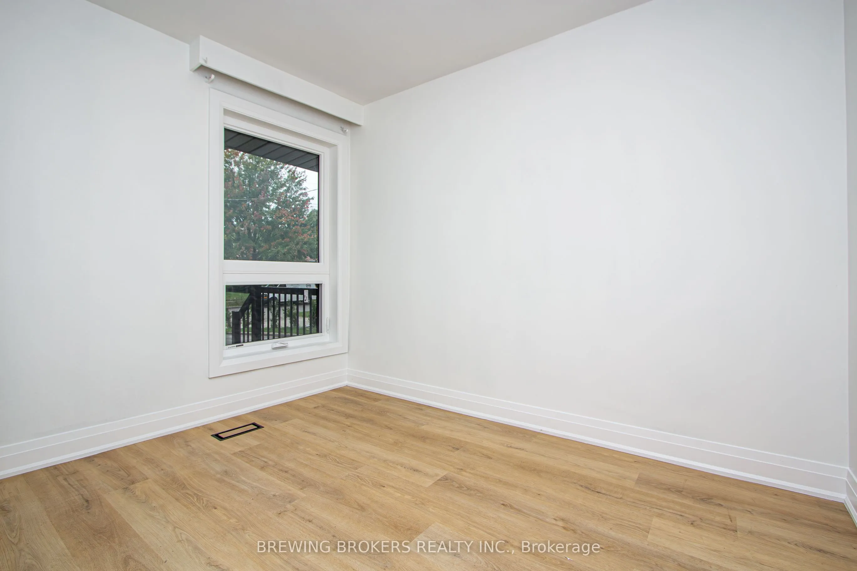 61 Burrows Avenue