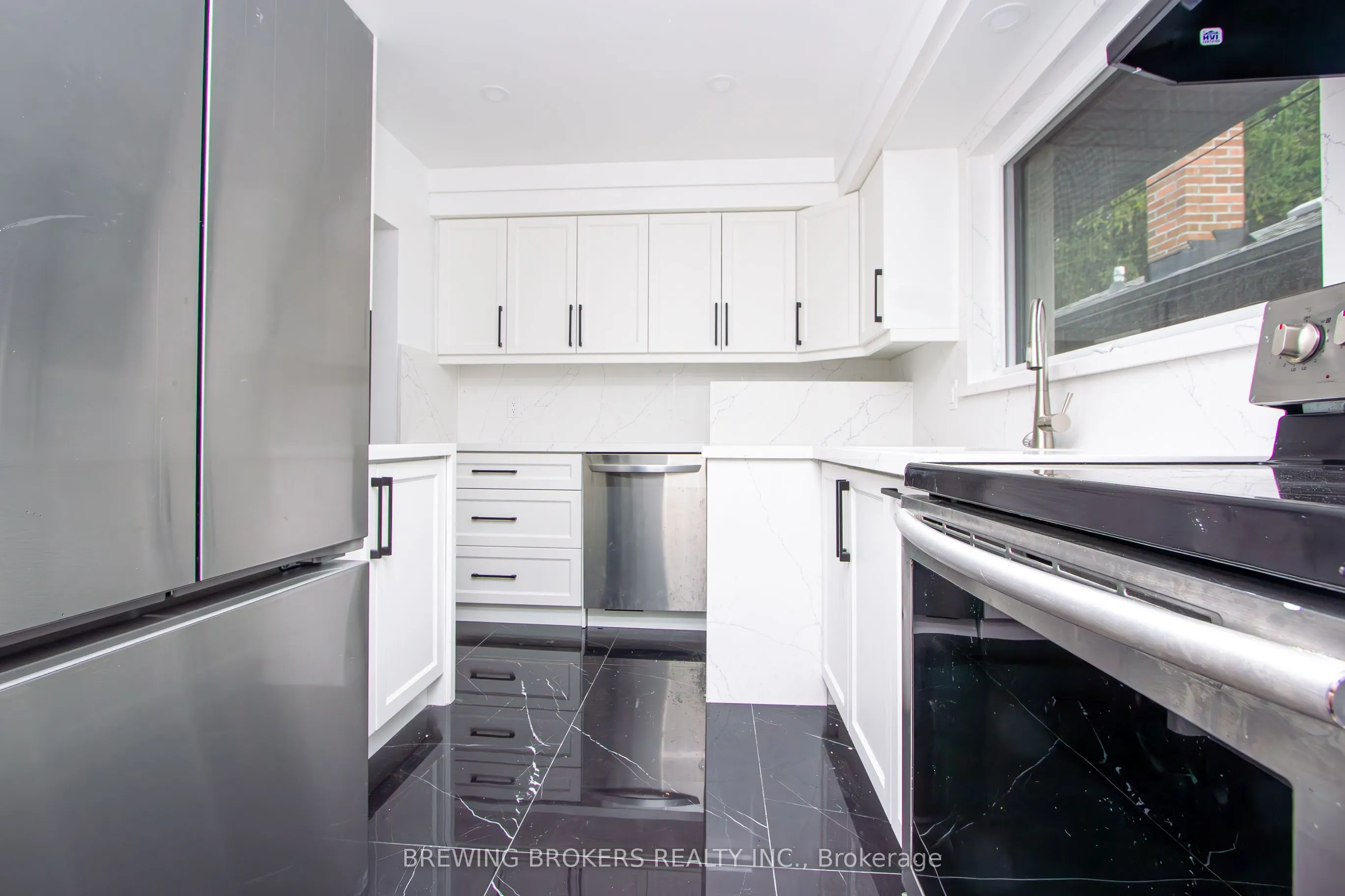 61 Burrows Avenue