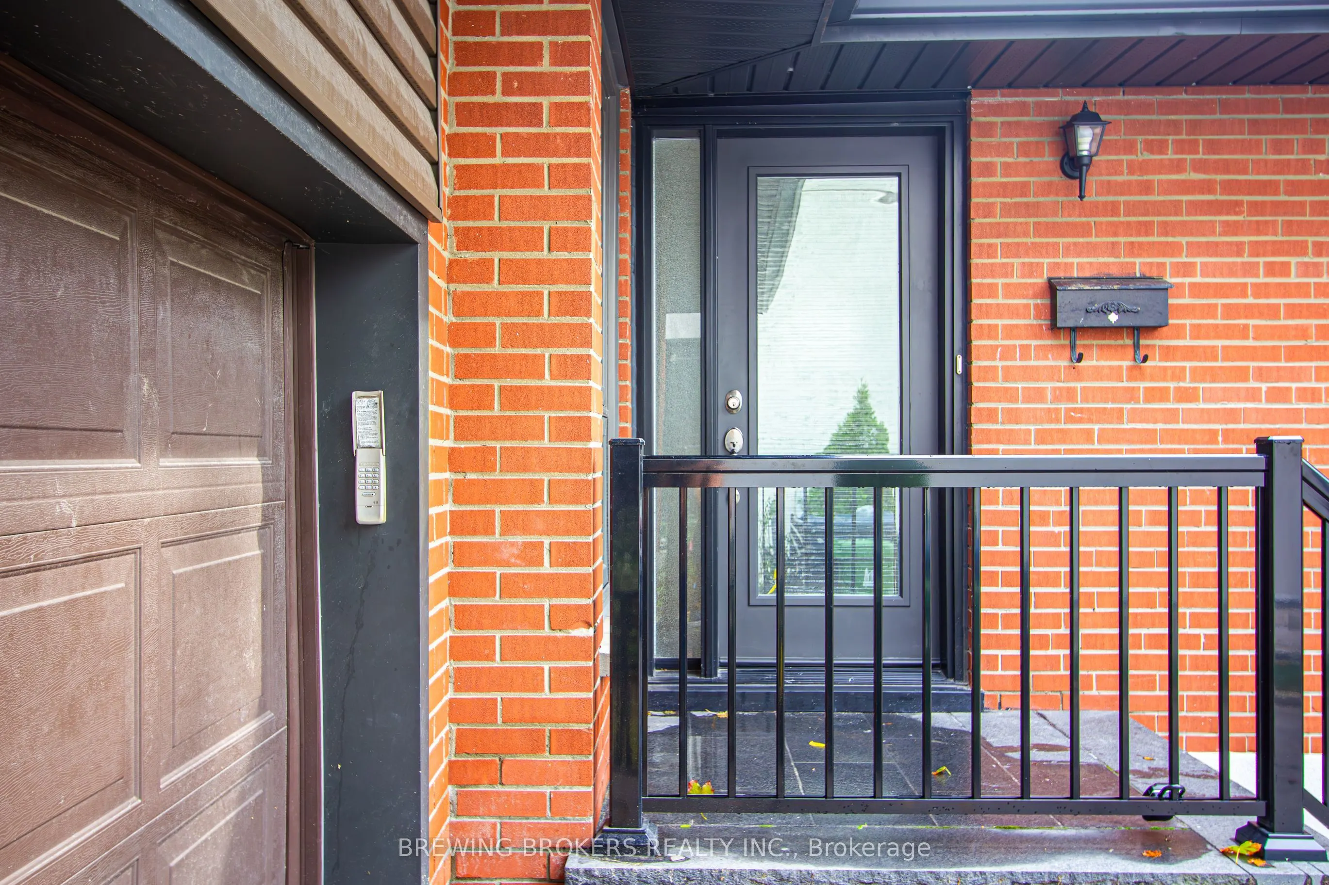 61 Burrows Avenue