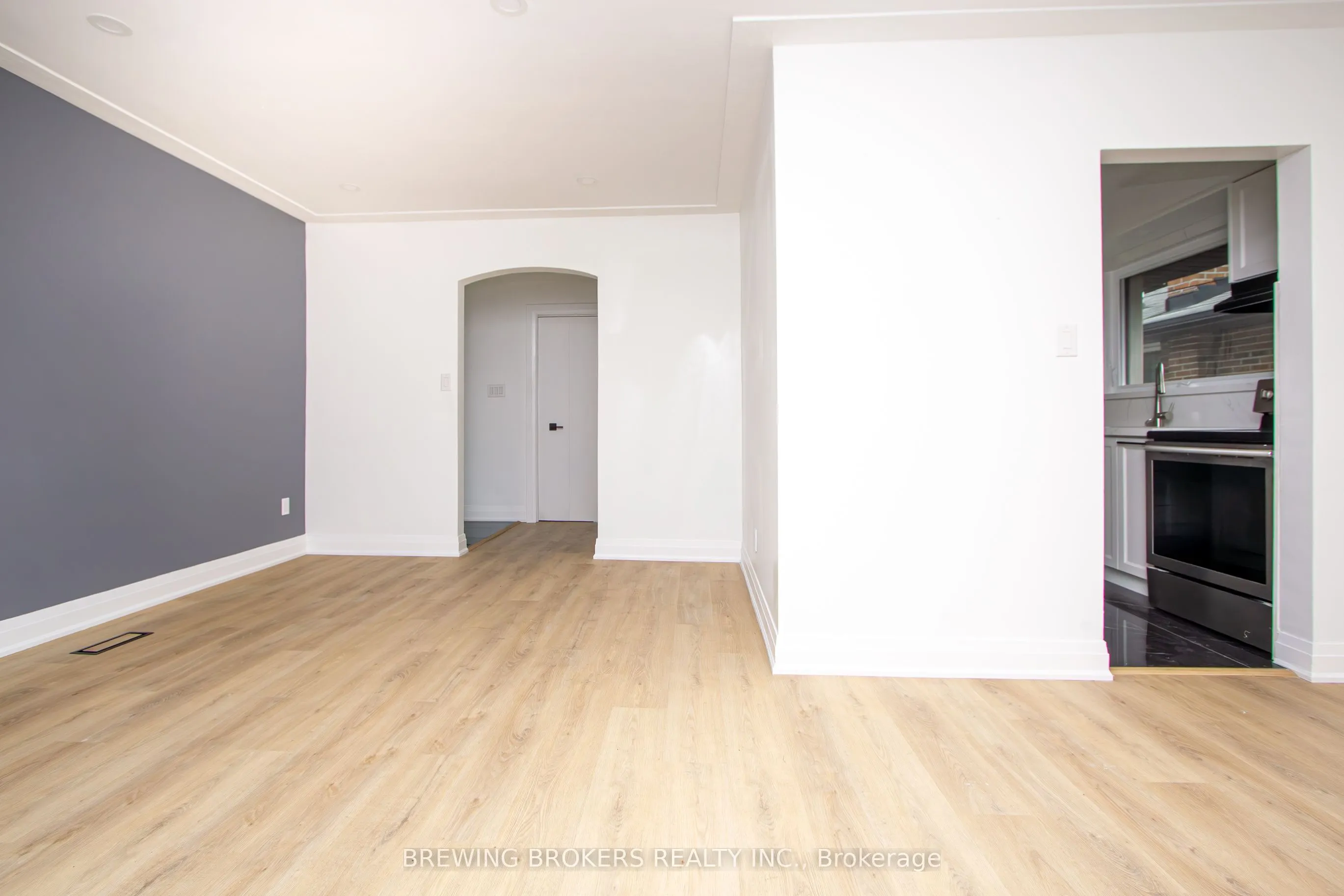 61 Burrows Avenue