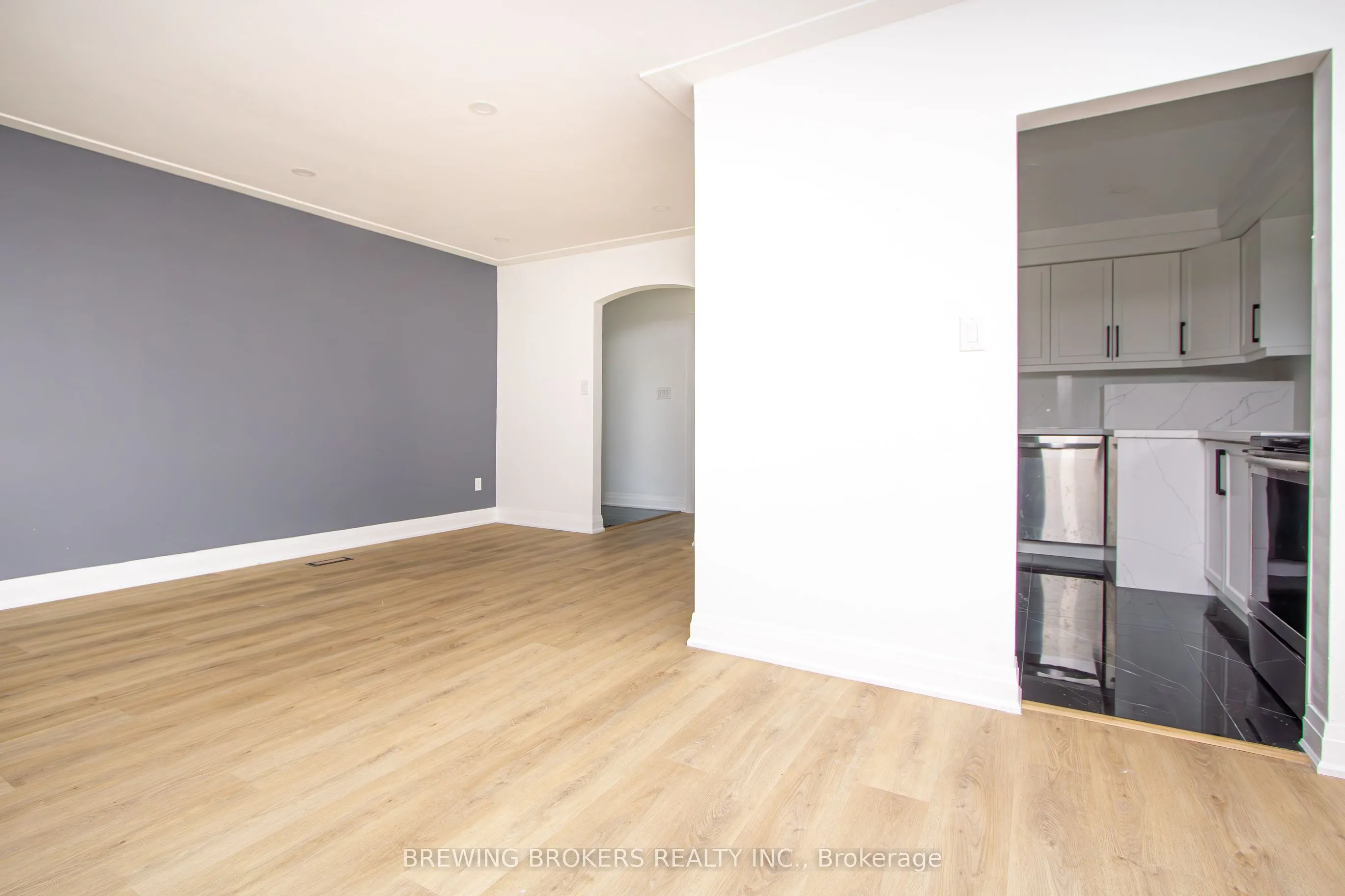 61 Burrows Avenue