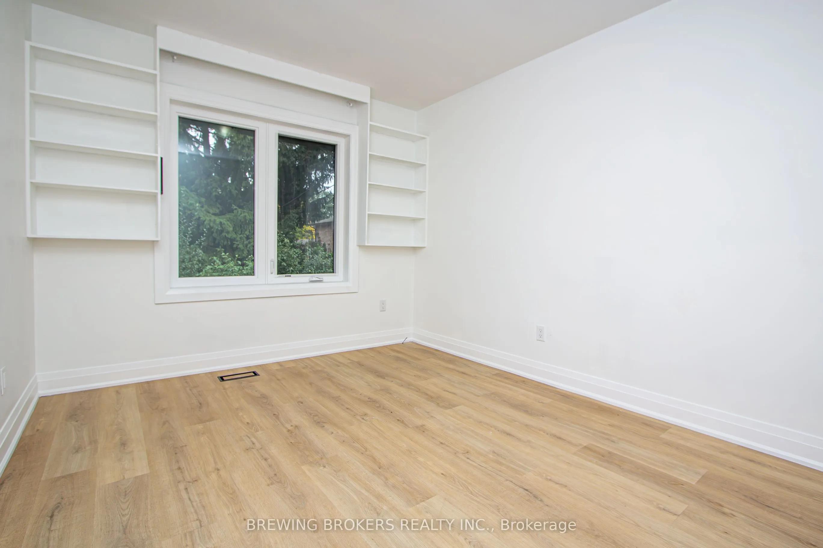 61 Burrows Avenue