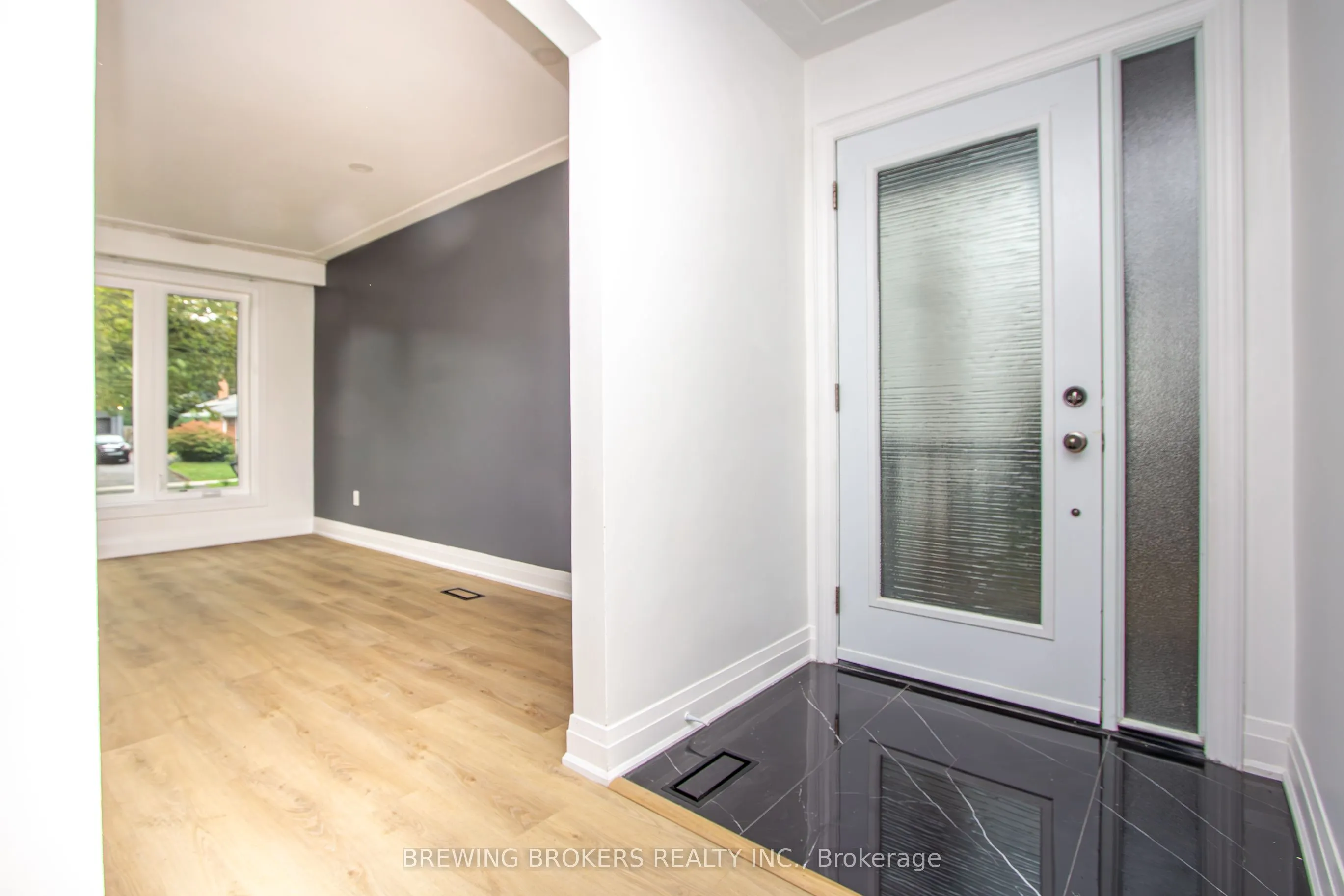 61 Burrows Avenue