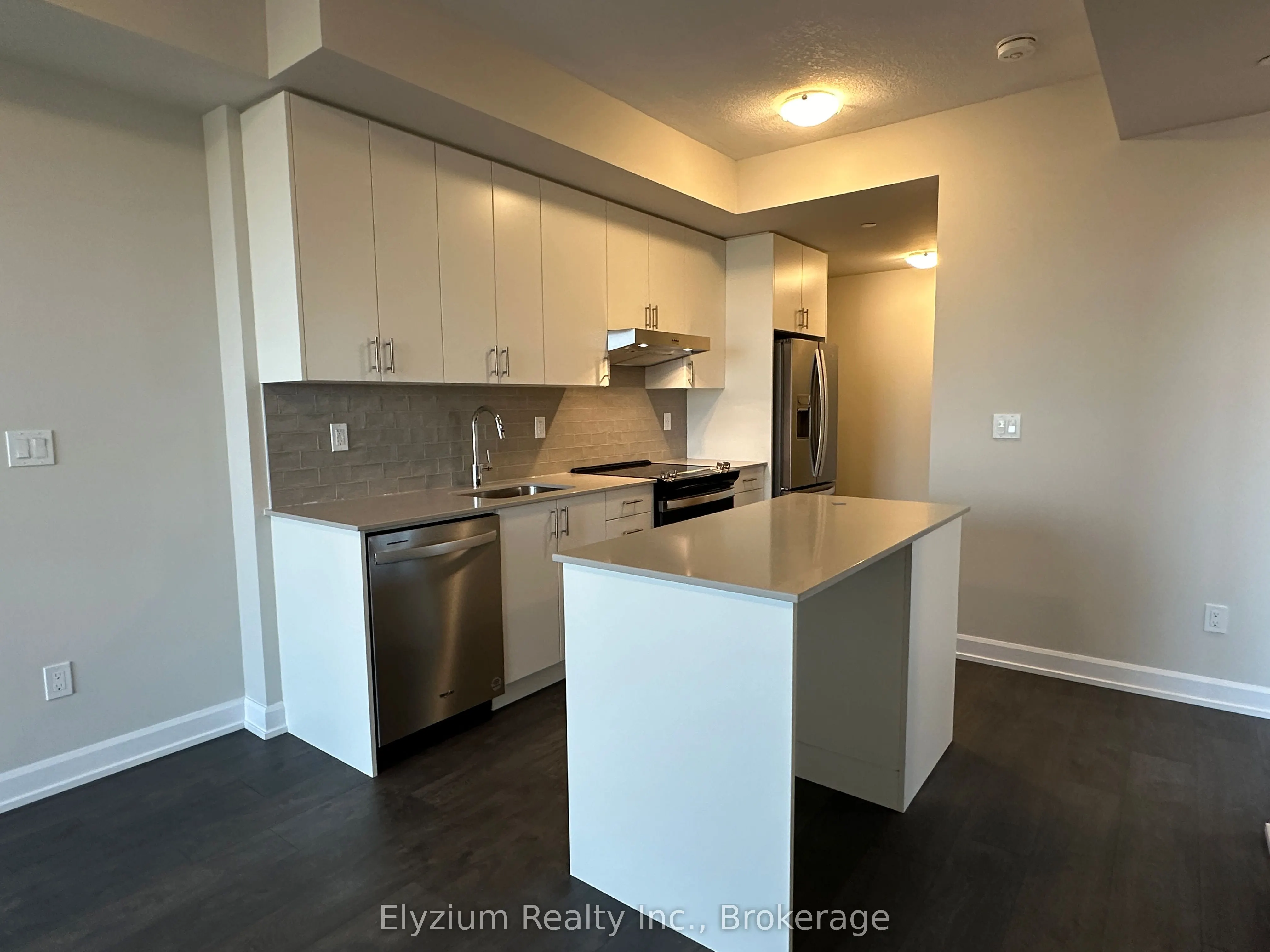 3220 William Coltson Avenue, #1809