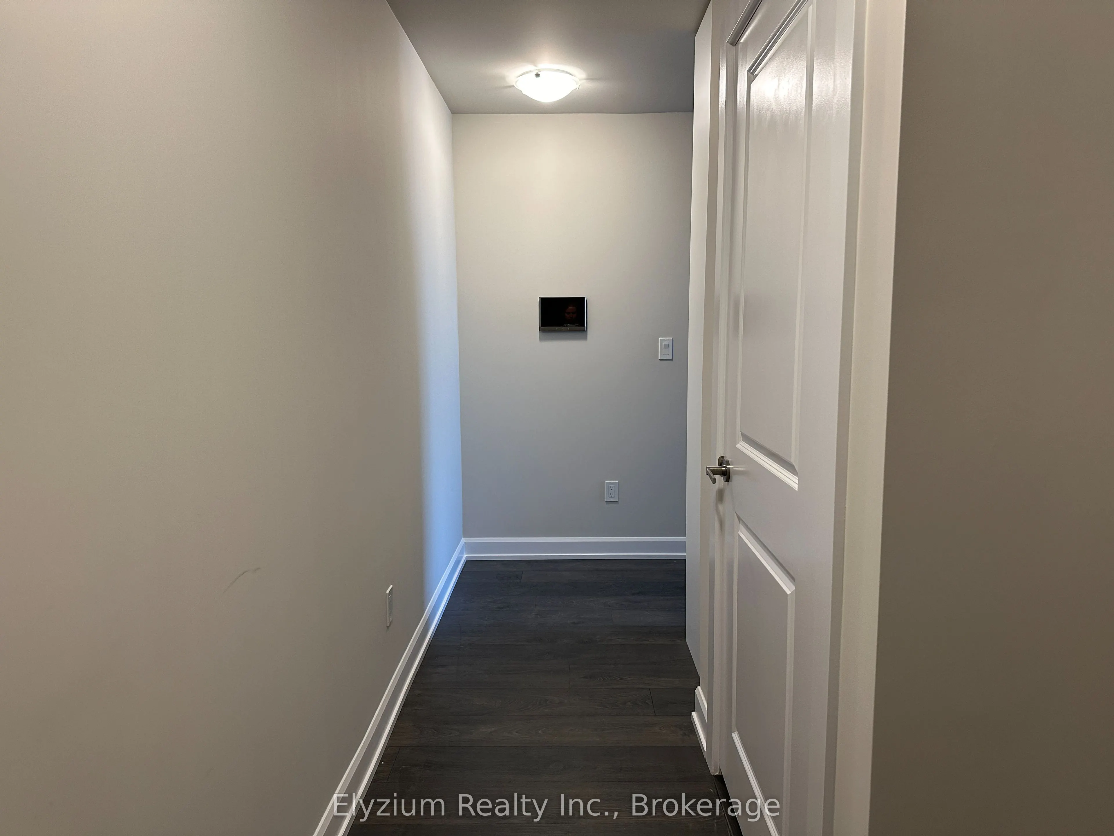 3220 William Coltson Avenue, #1809