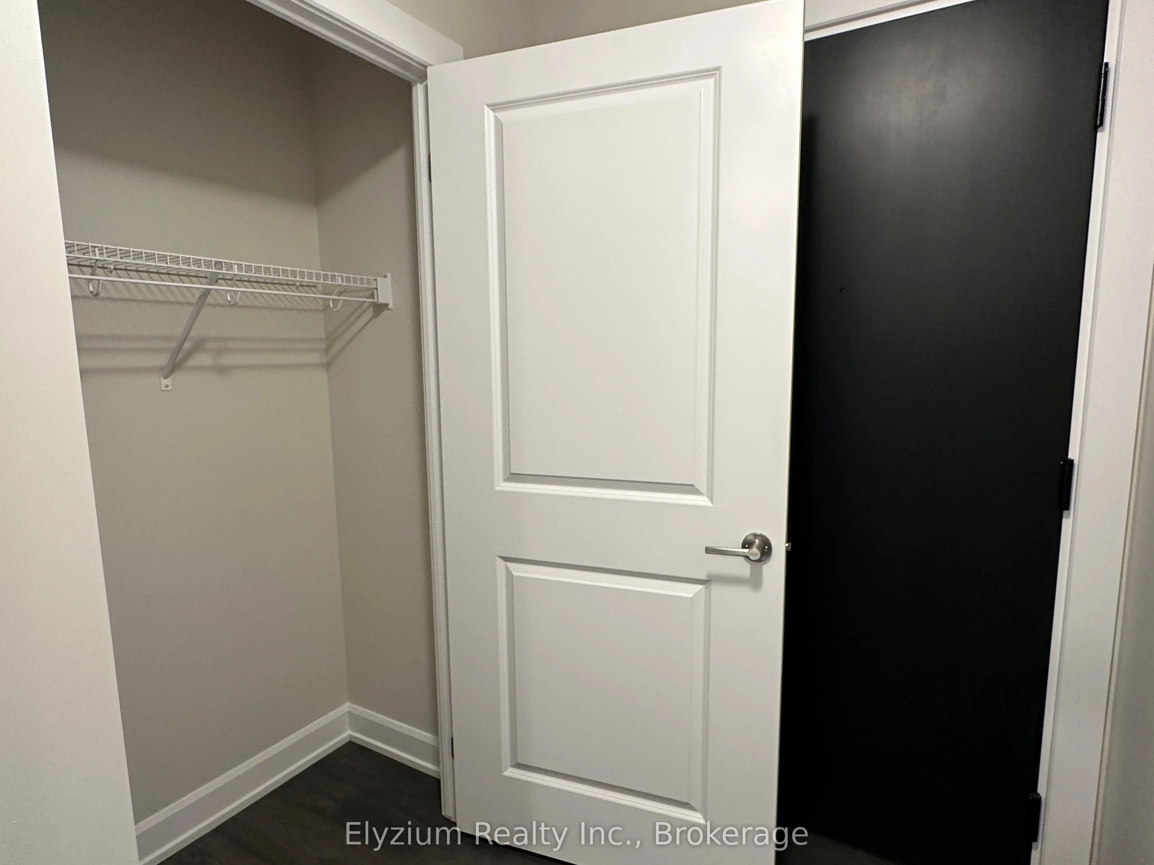 3220 William Coltson Avenue, #1809