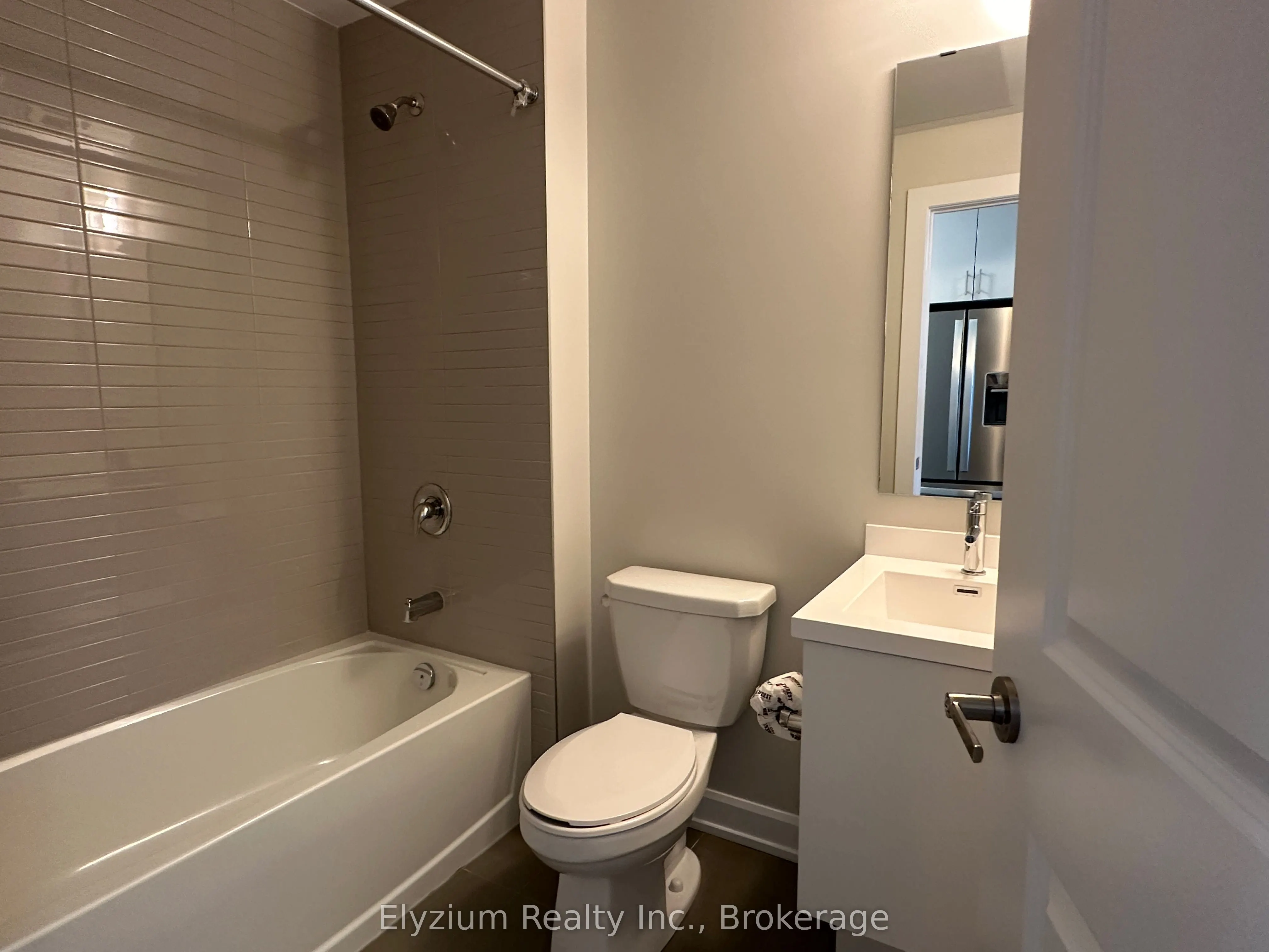 3220 William Coltson Avenue, #1809