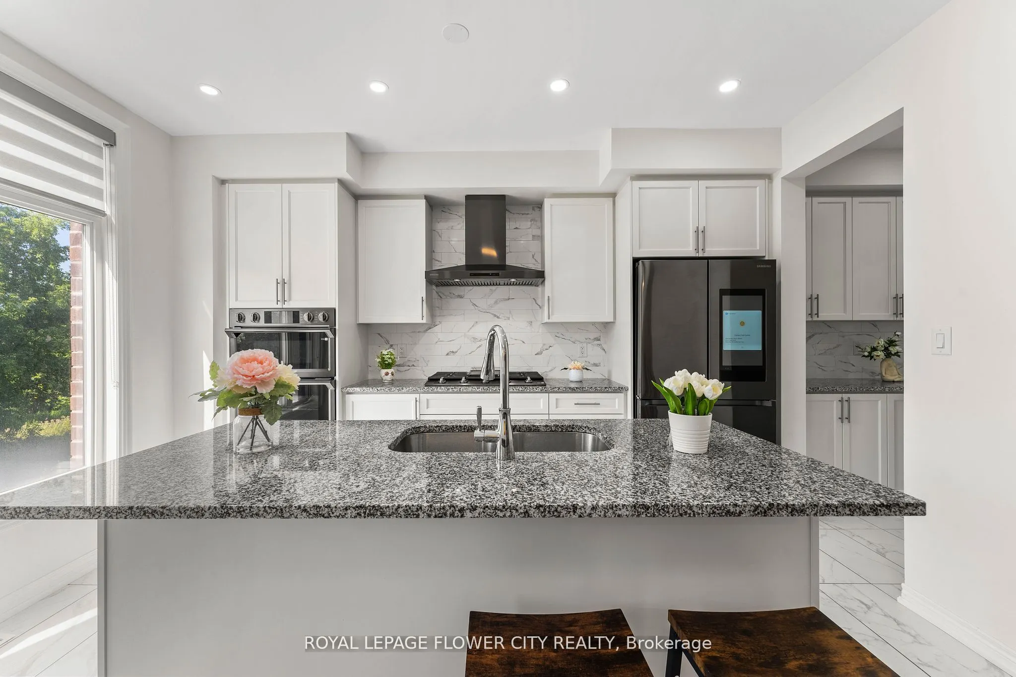 38 Queenpost Drive