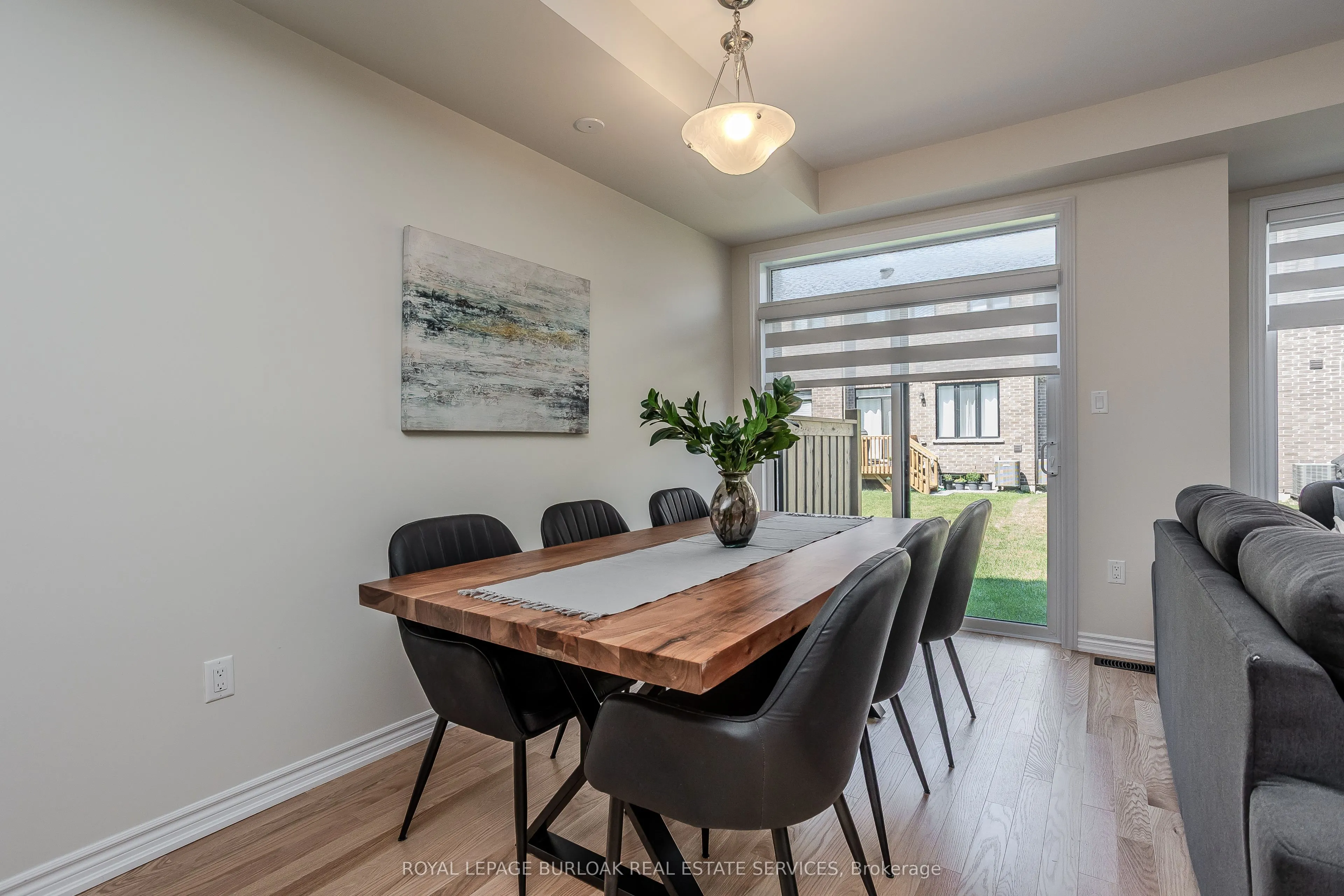 1407 Oakmont Common