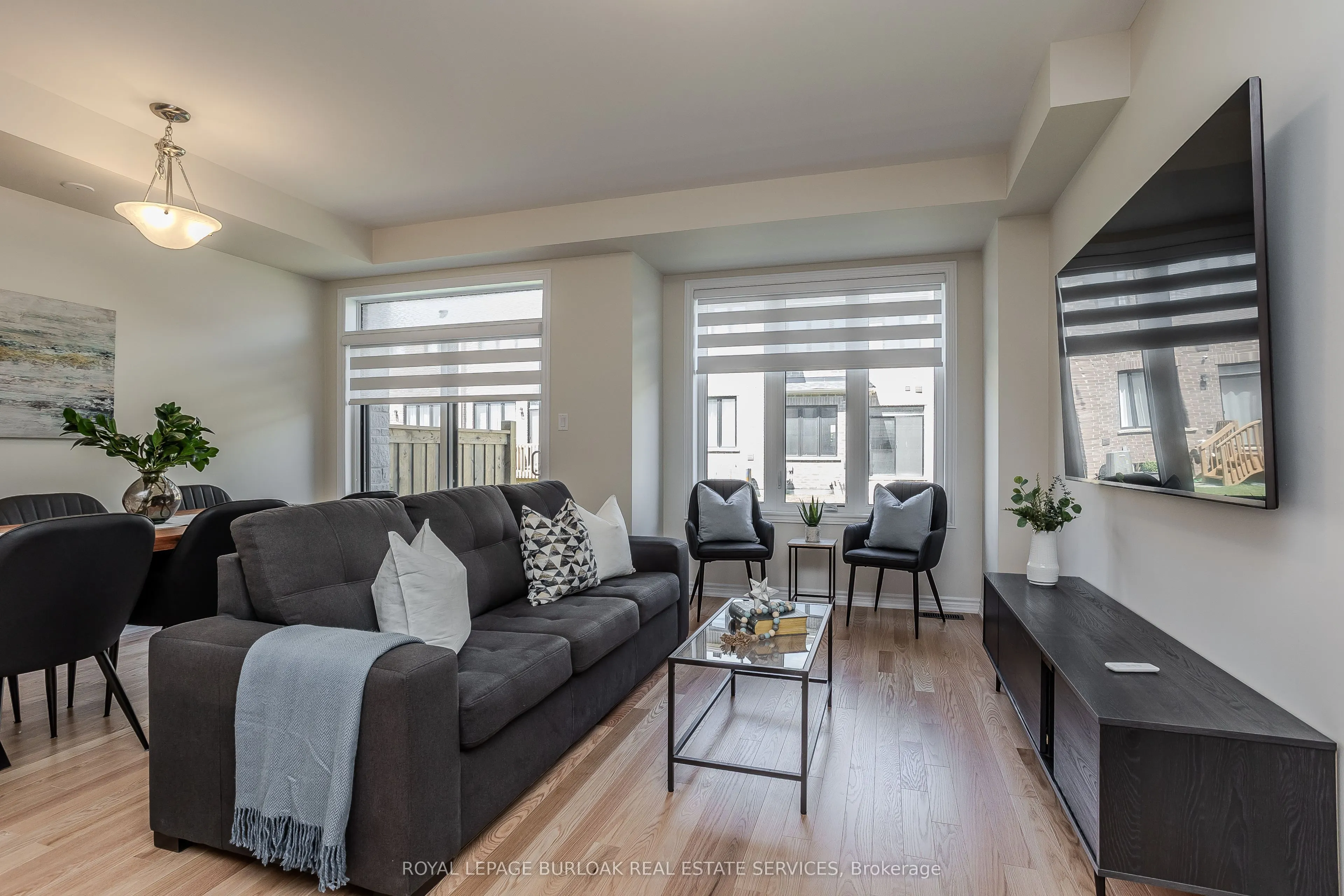 1407 Oakmont Common