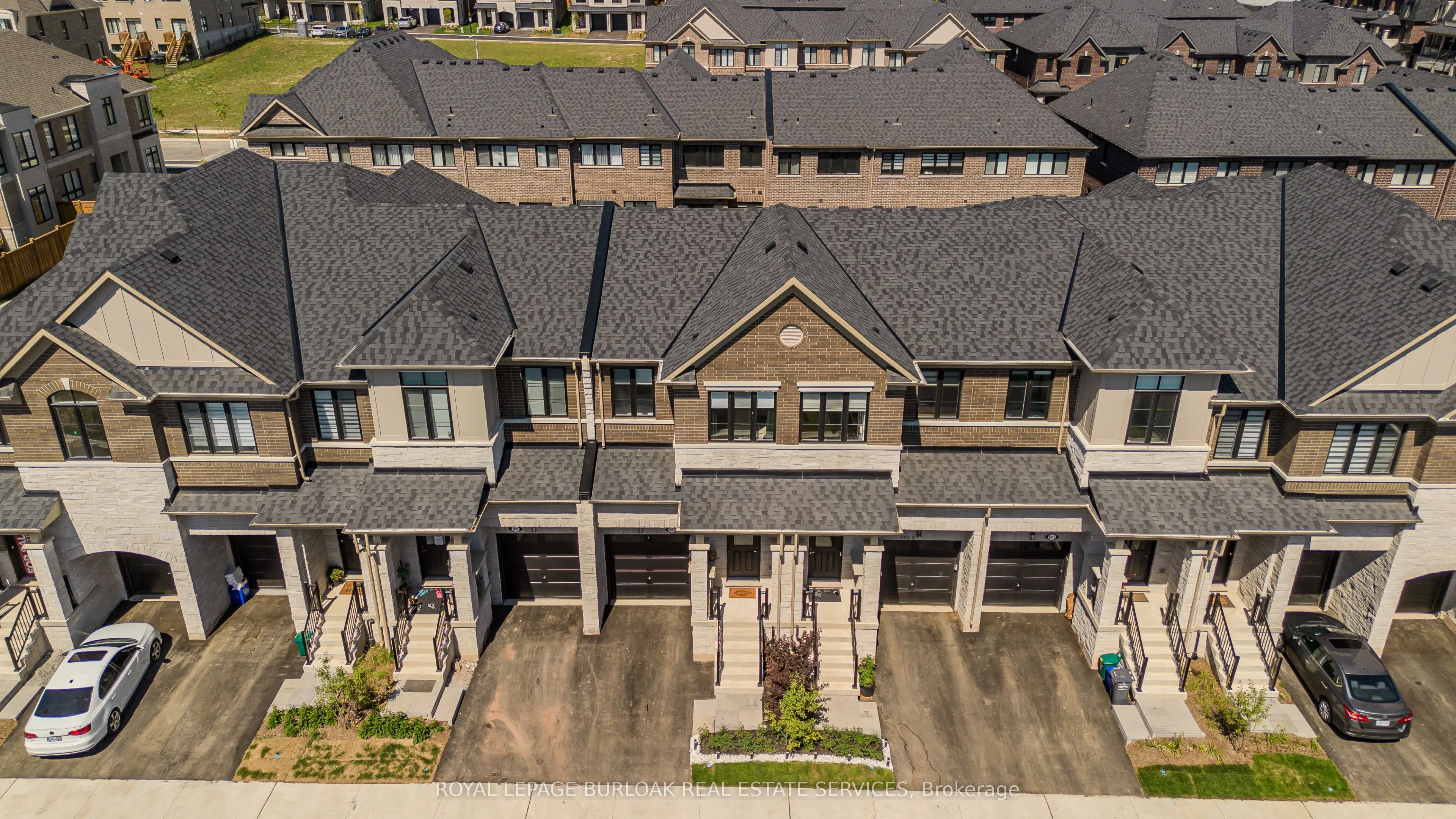 1407 Oakmont Common
