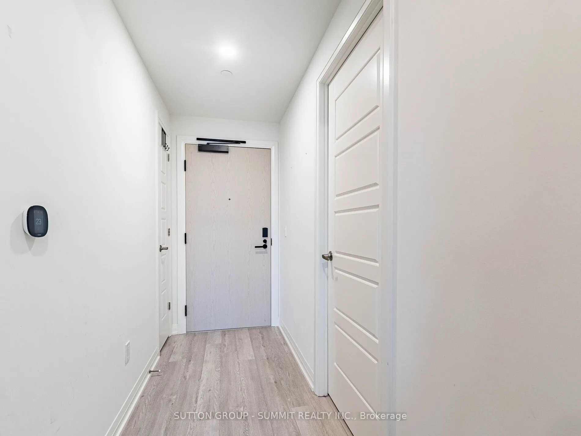 1415 Dundas Street E, #209