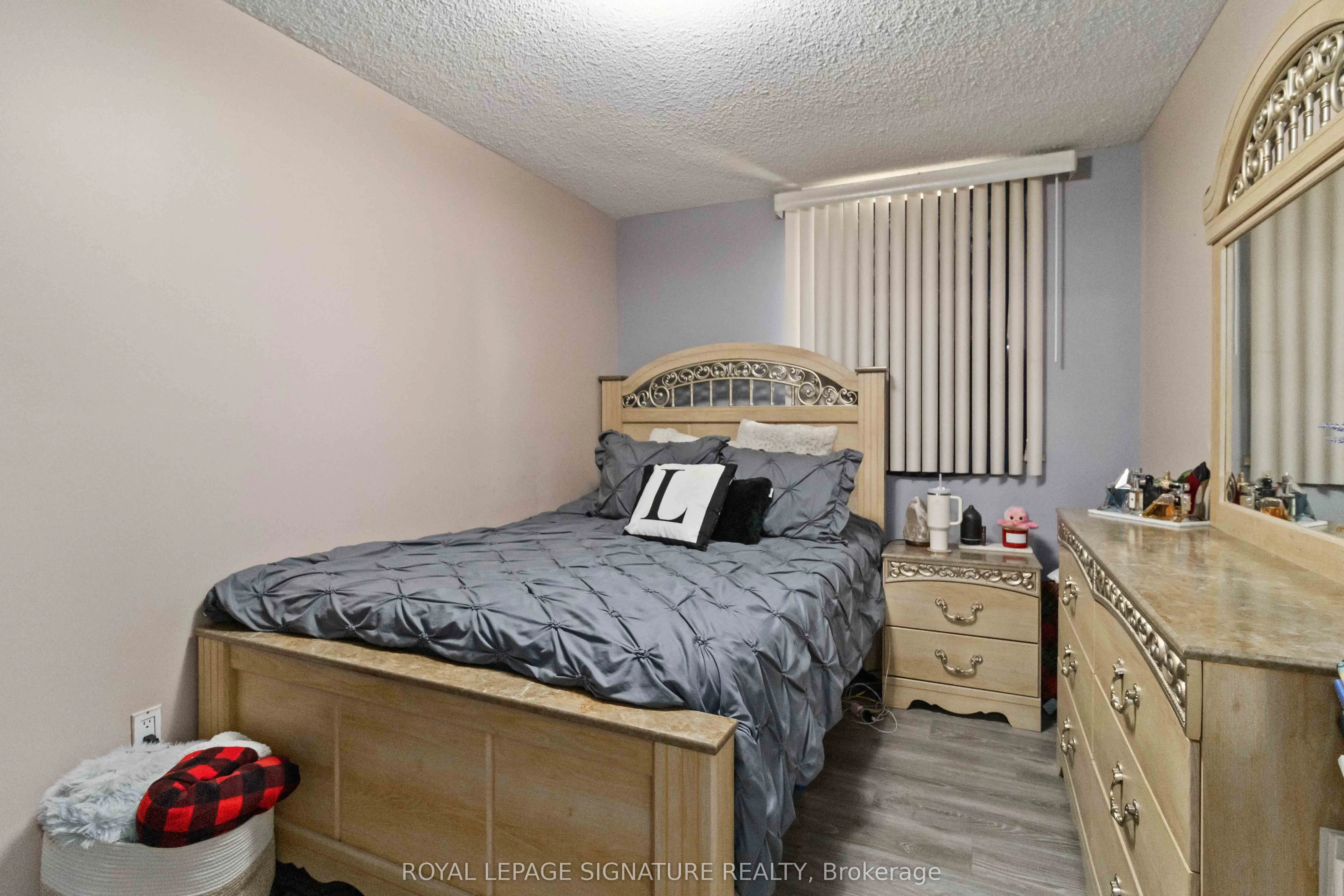 1615 Bloor Street, #512