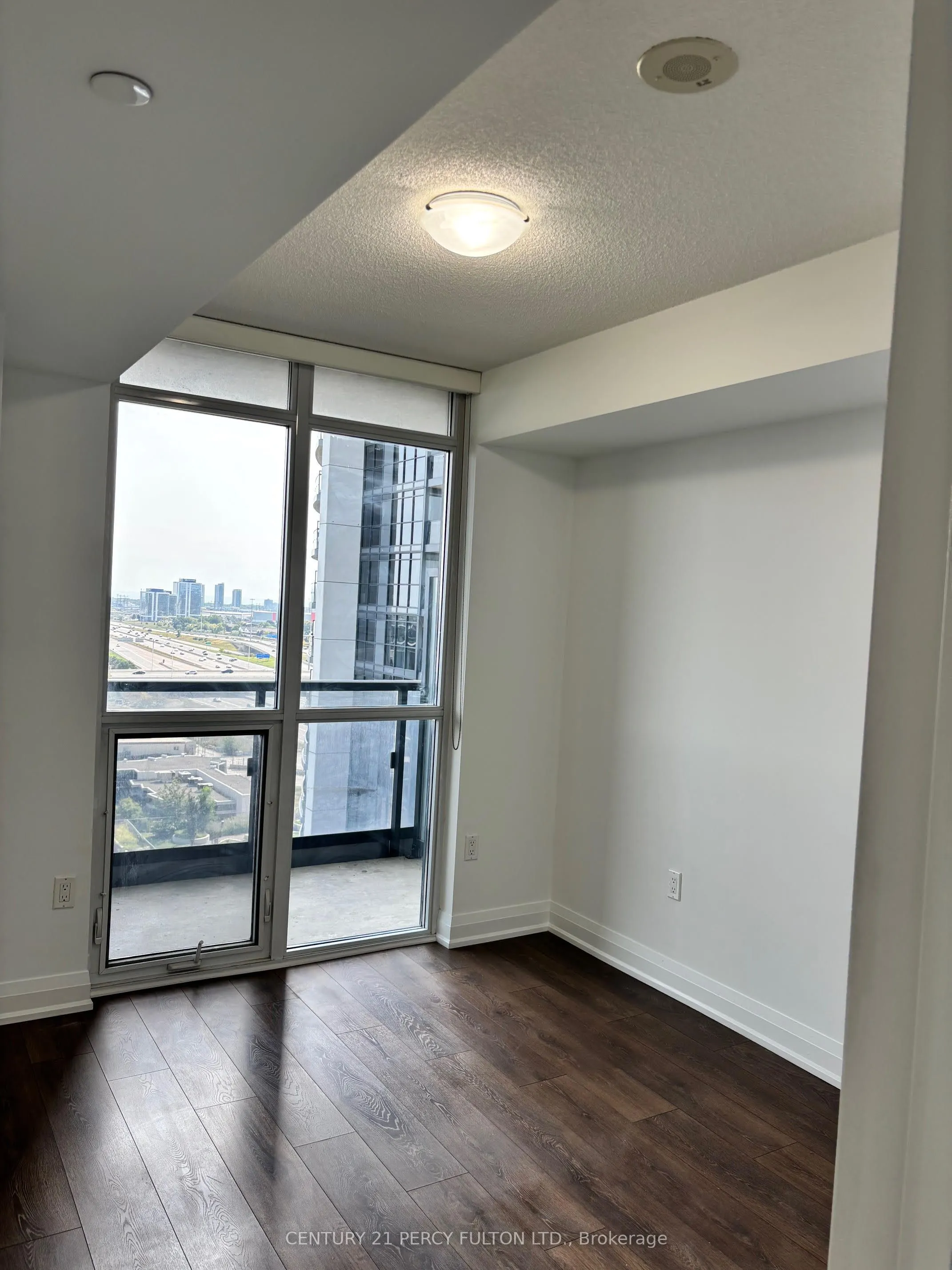 9 Valhalla Inn Road, #1103