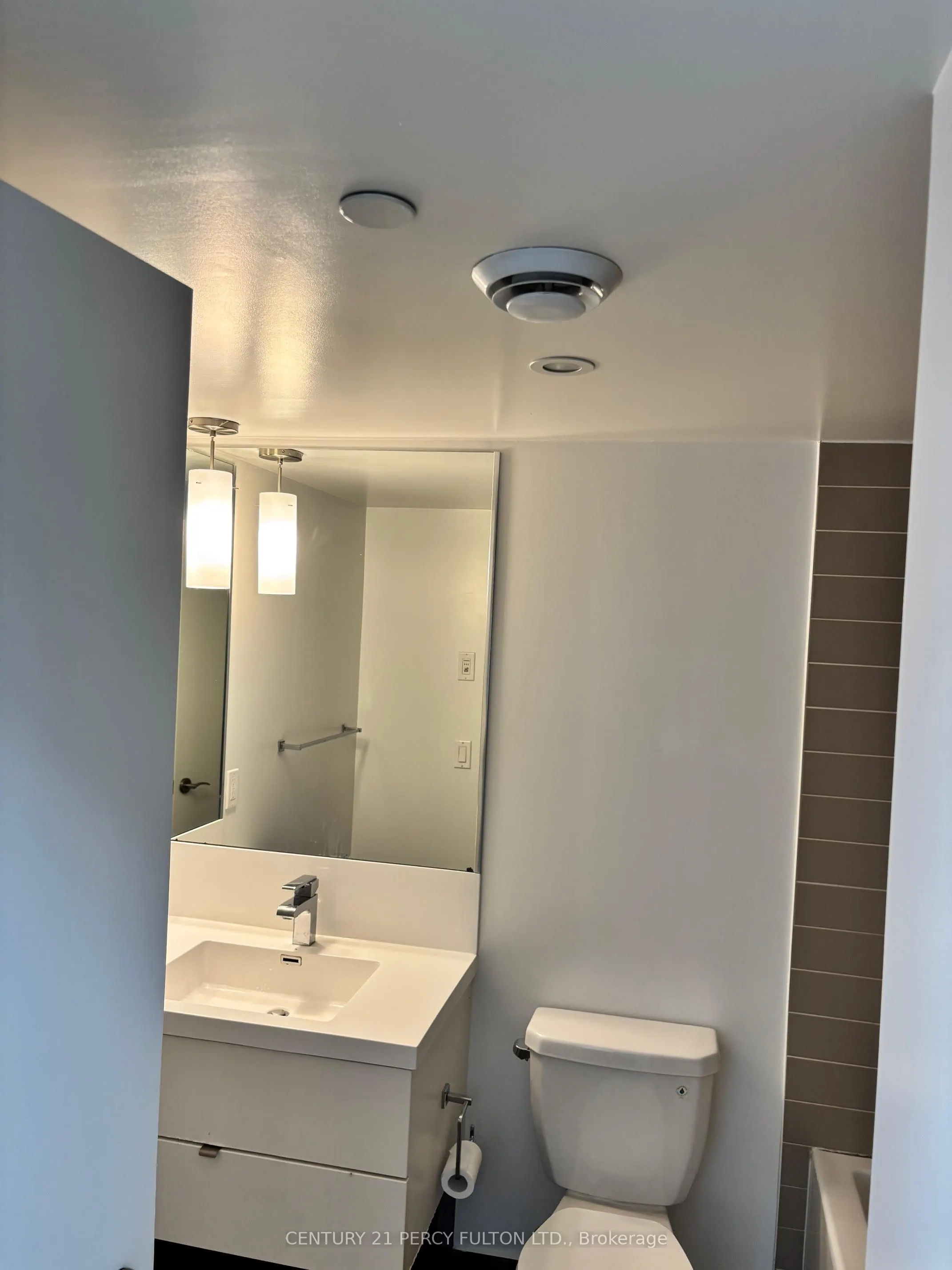 9 Valhalla Inn Road, #1103