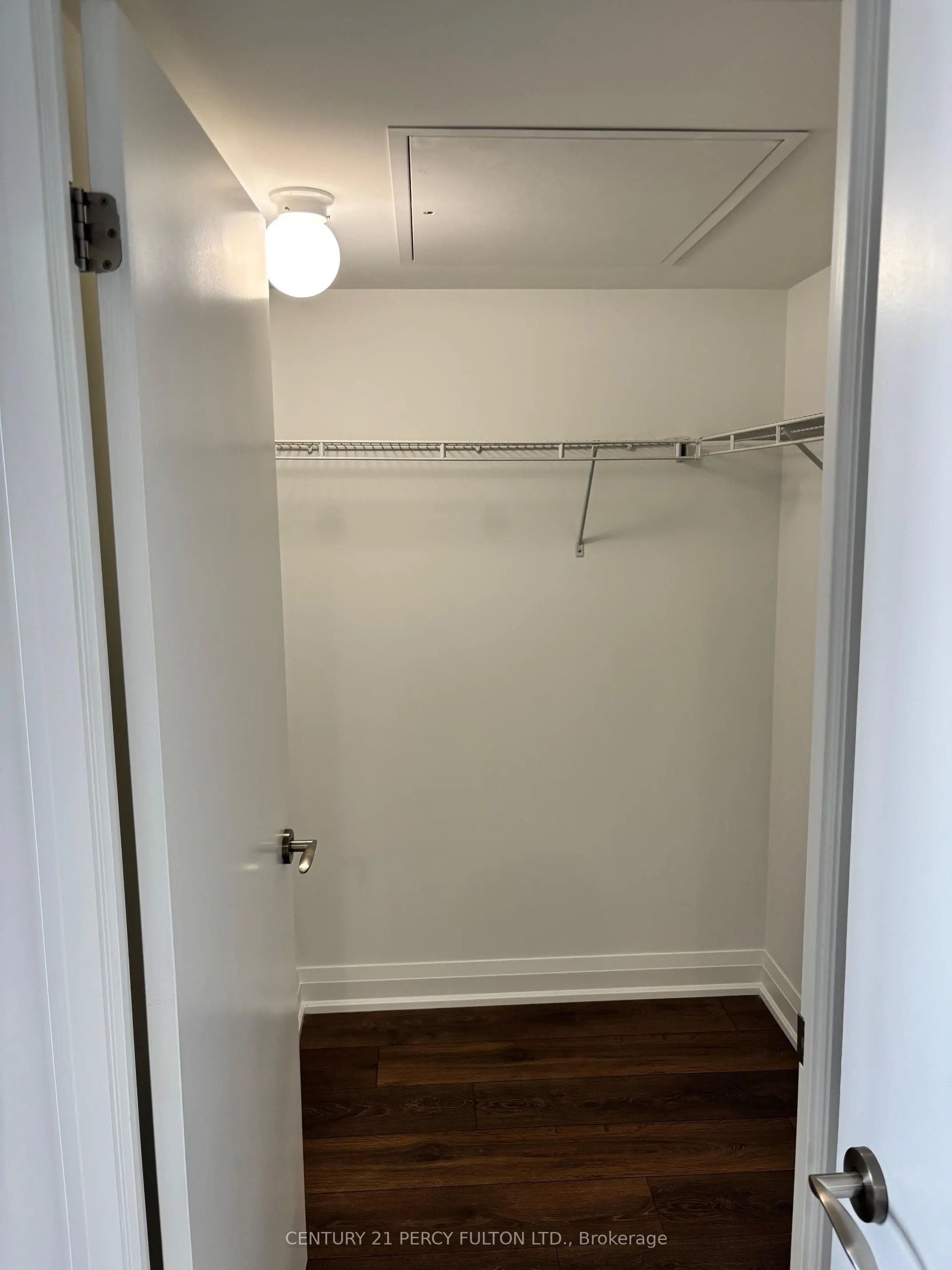 9 Valhalla Inn Road, #1103