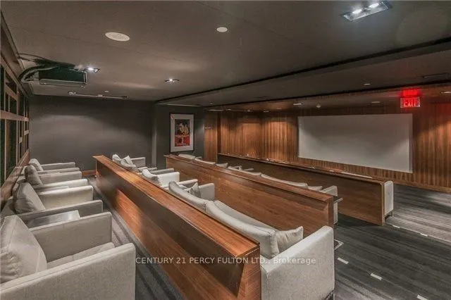 9 Valhalla Inn Road, #1103