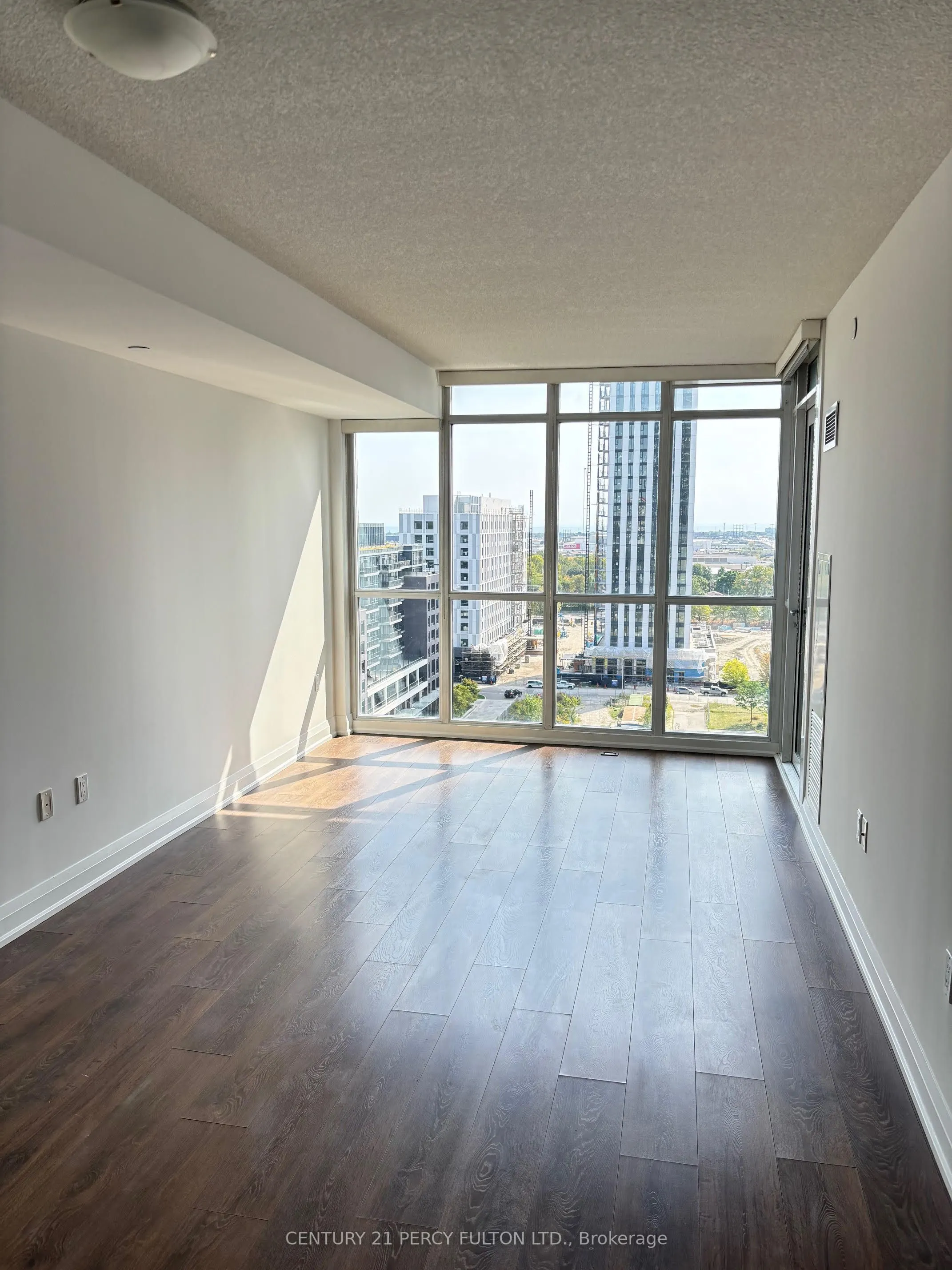 9 Valhalla Inn Road, #1103
