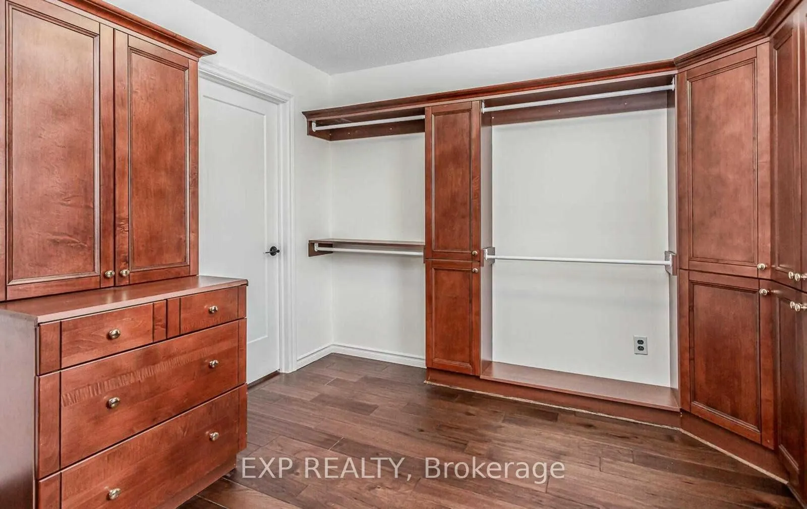 93 Waldie Road