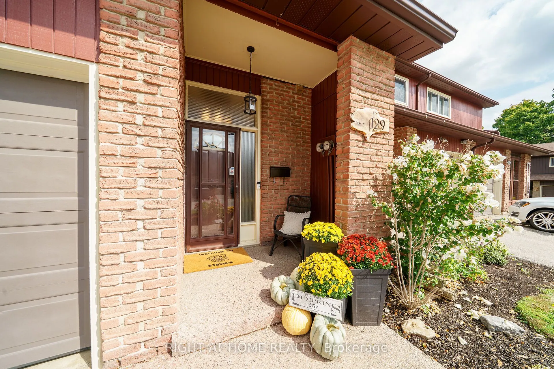 2301 Cavendish Drive, #129