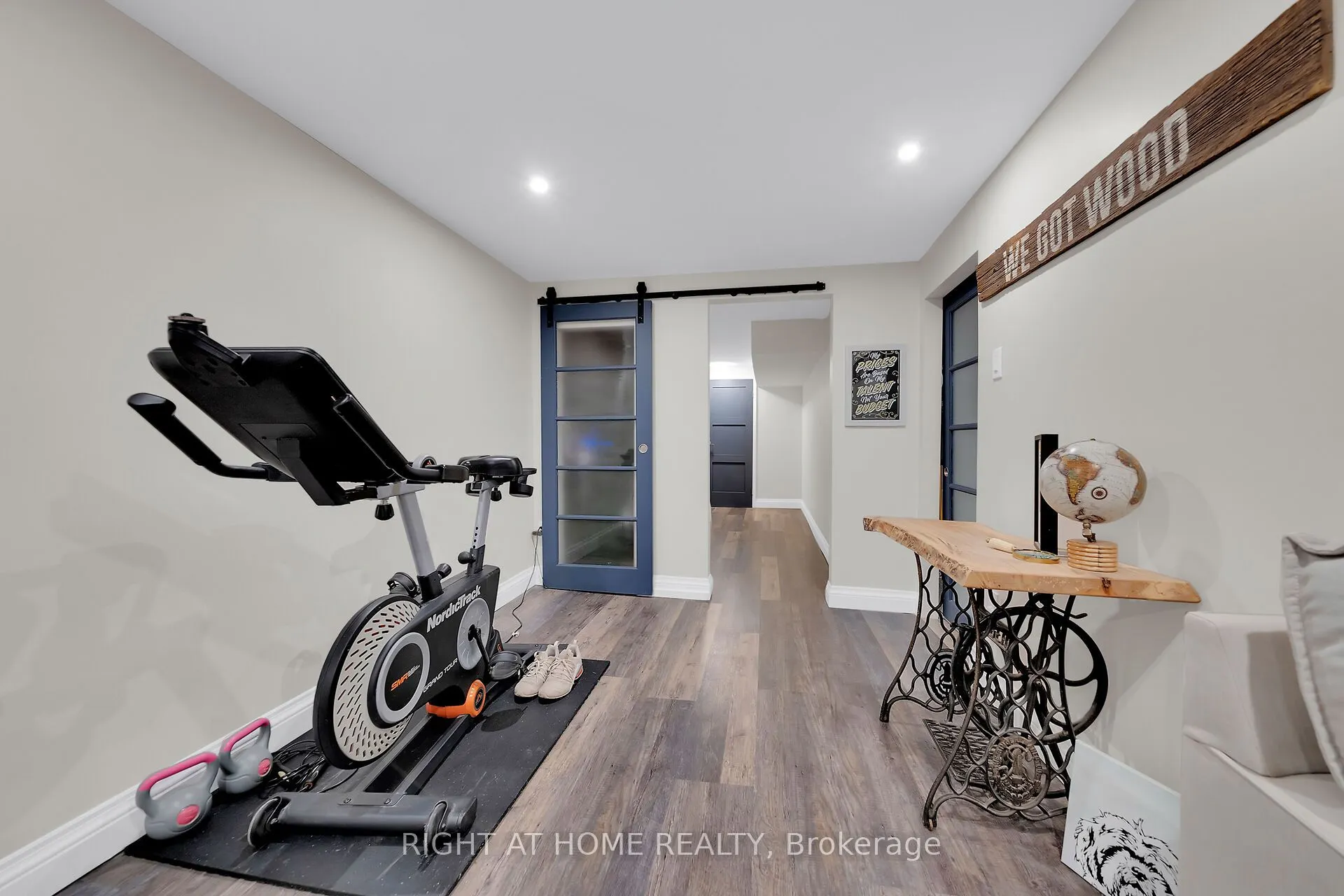 2301 Cavendish Drive, #129