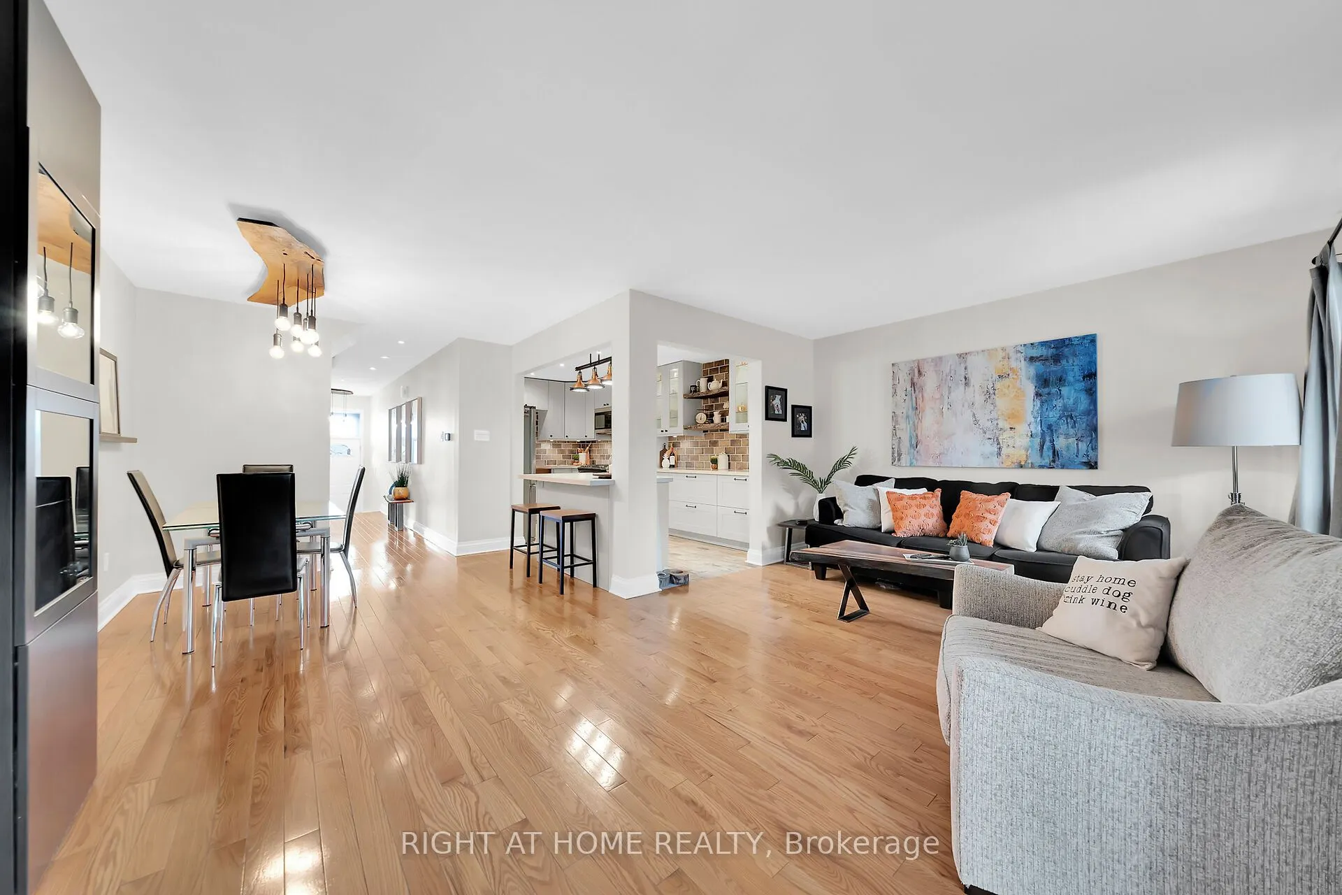 2301 Cavendish Drive, #129