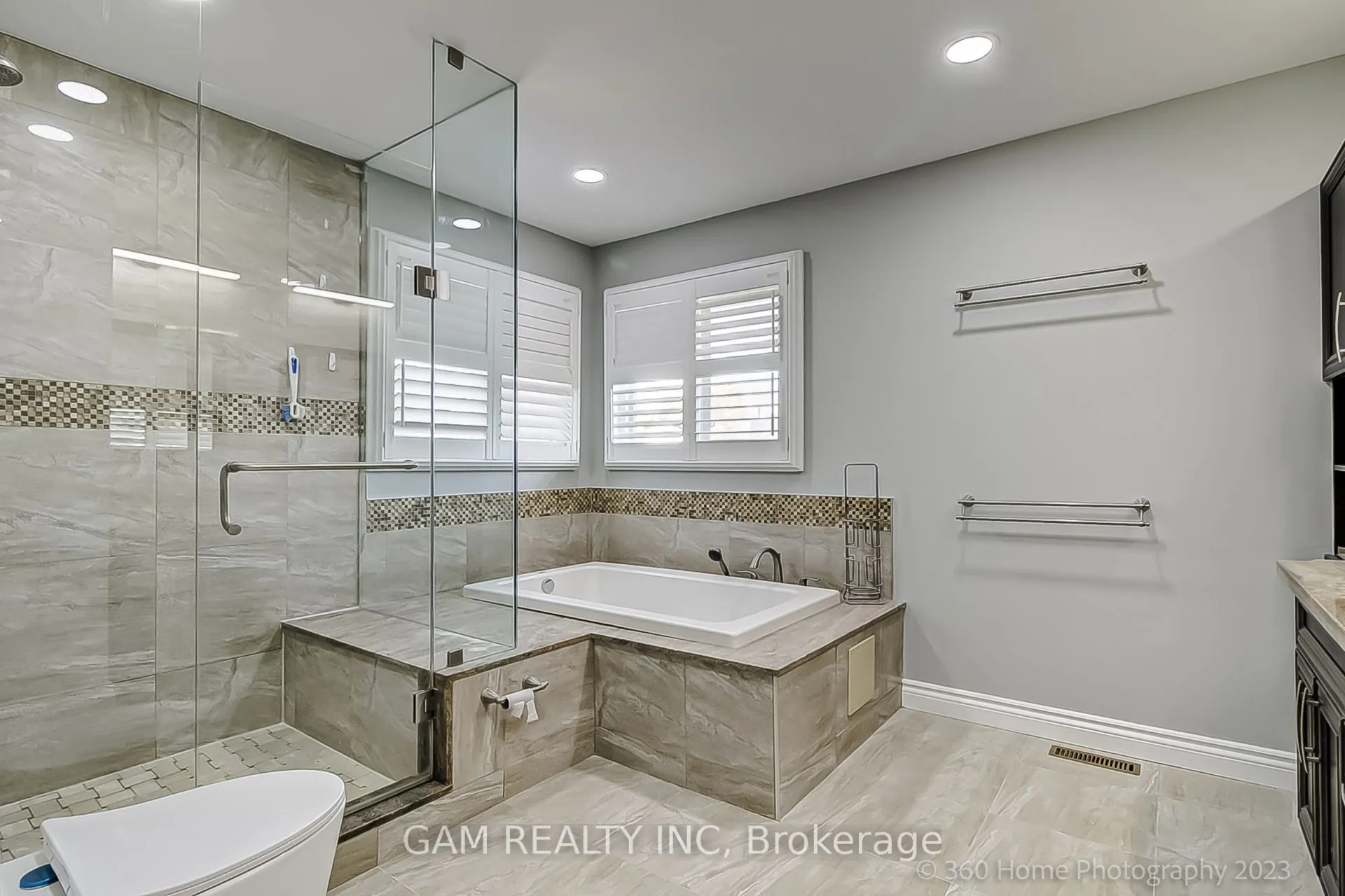 1721 Village View Place, #( Main)