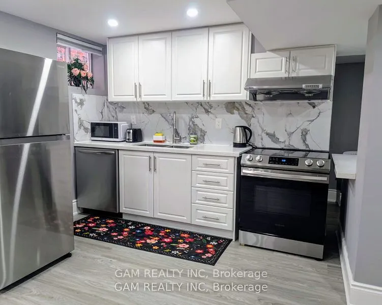 58 Ebby Avenue, #Lower level